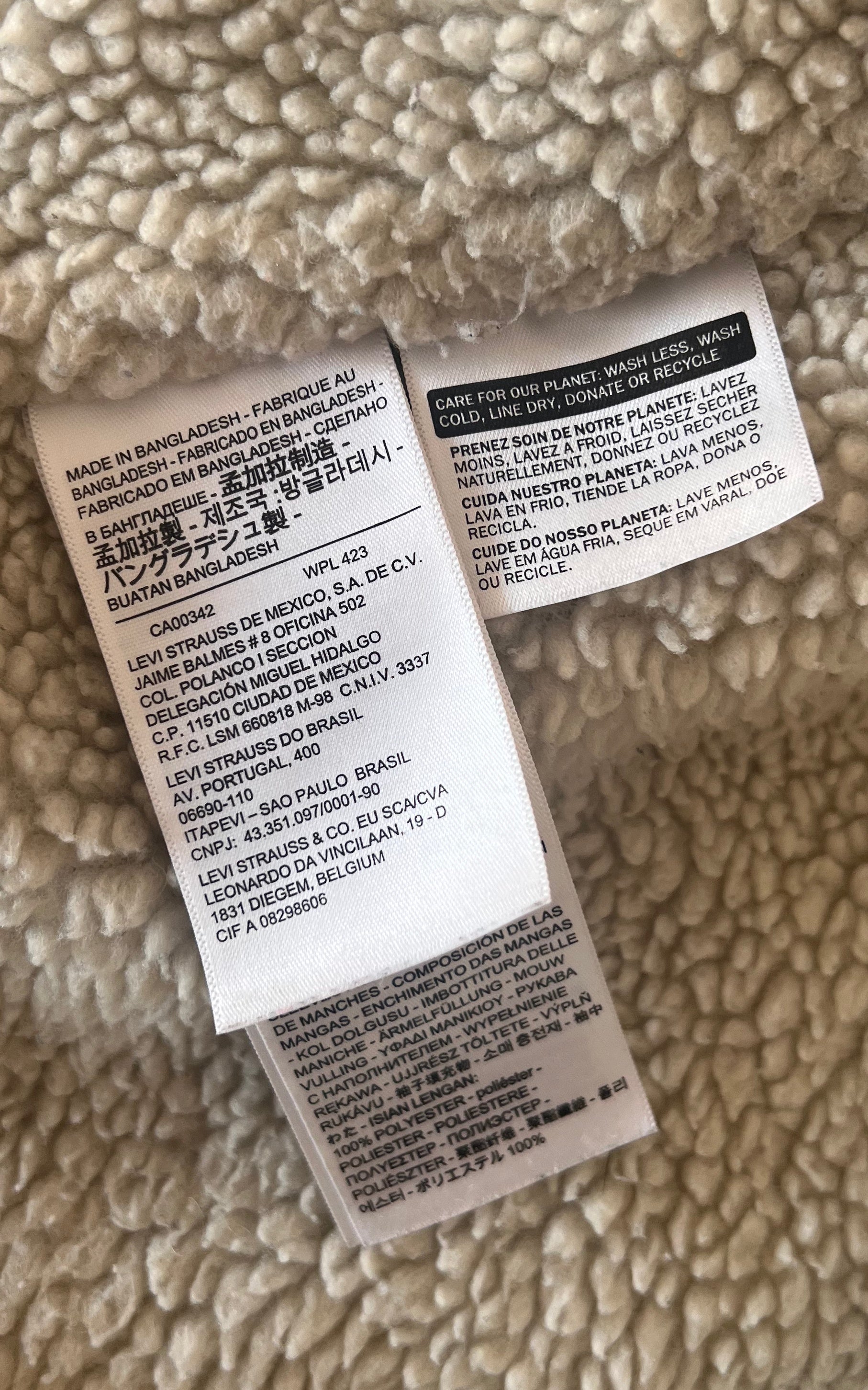 Vintage MENS Levis Sherpa Jacket