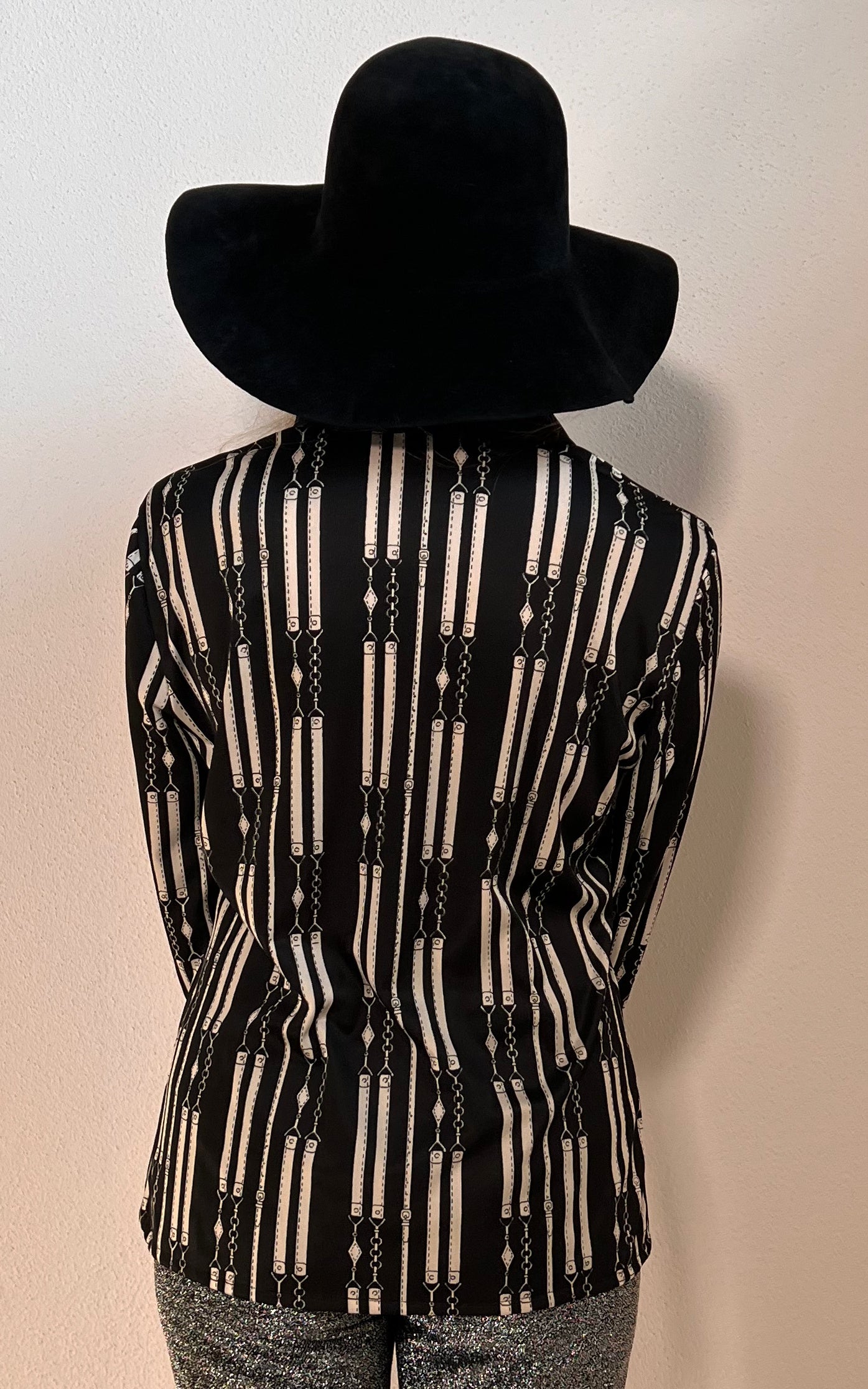 Camicetta vintage anni '70 con morsetto