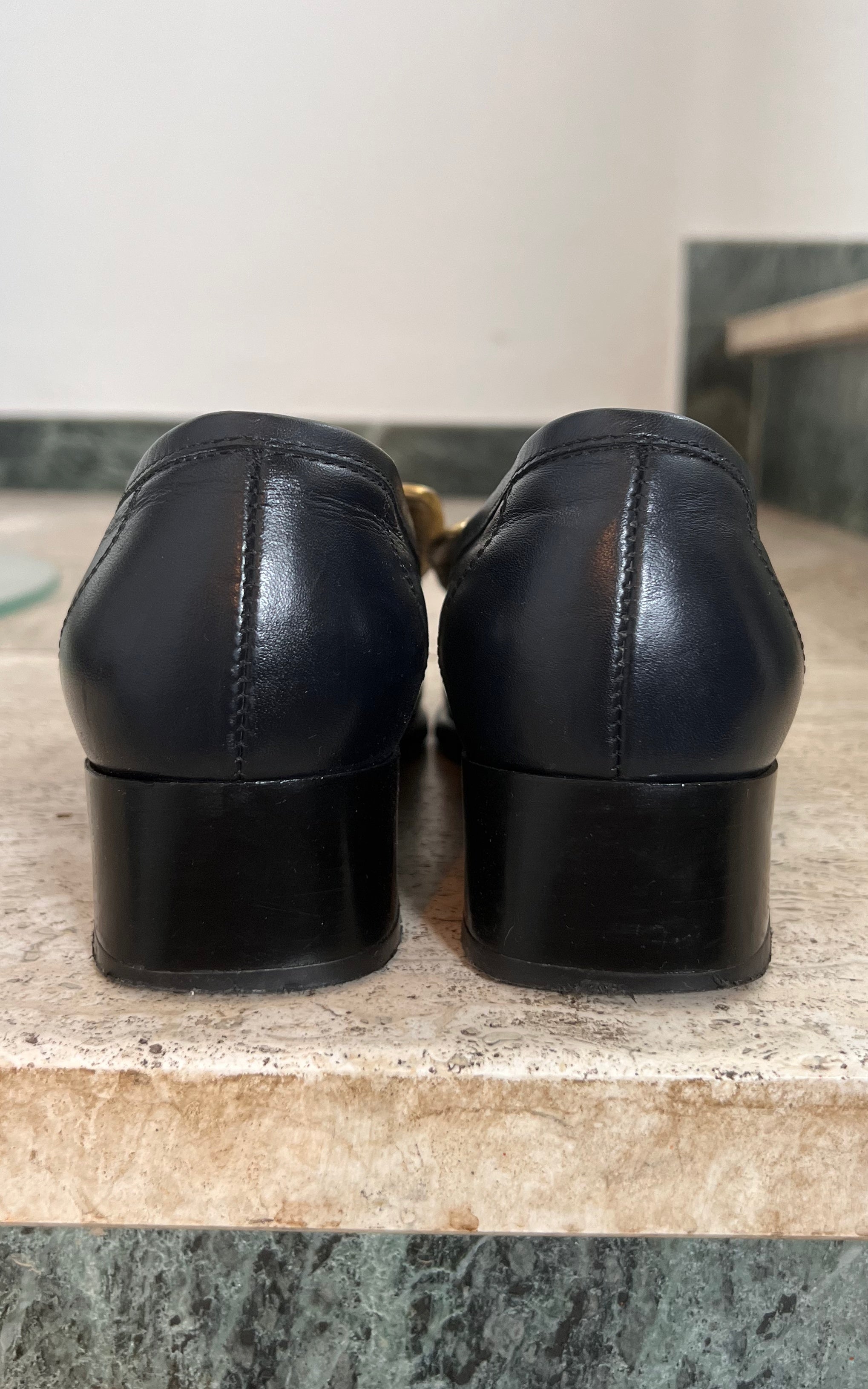 Vintage Golden Bow Loafers 38