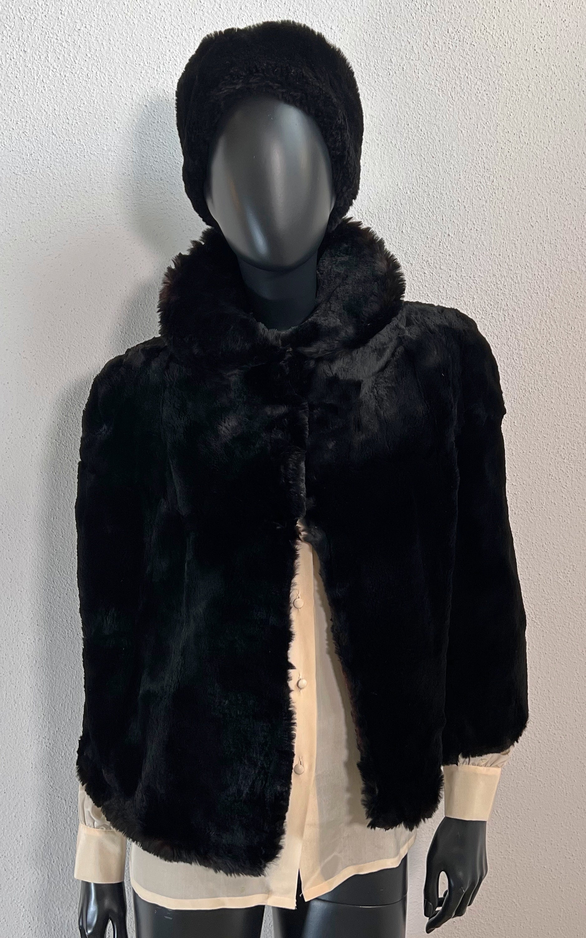 Vintage 40s Mink Cape