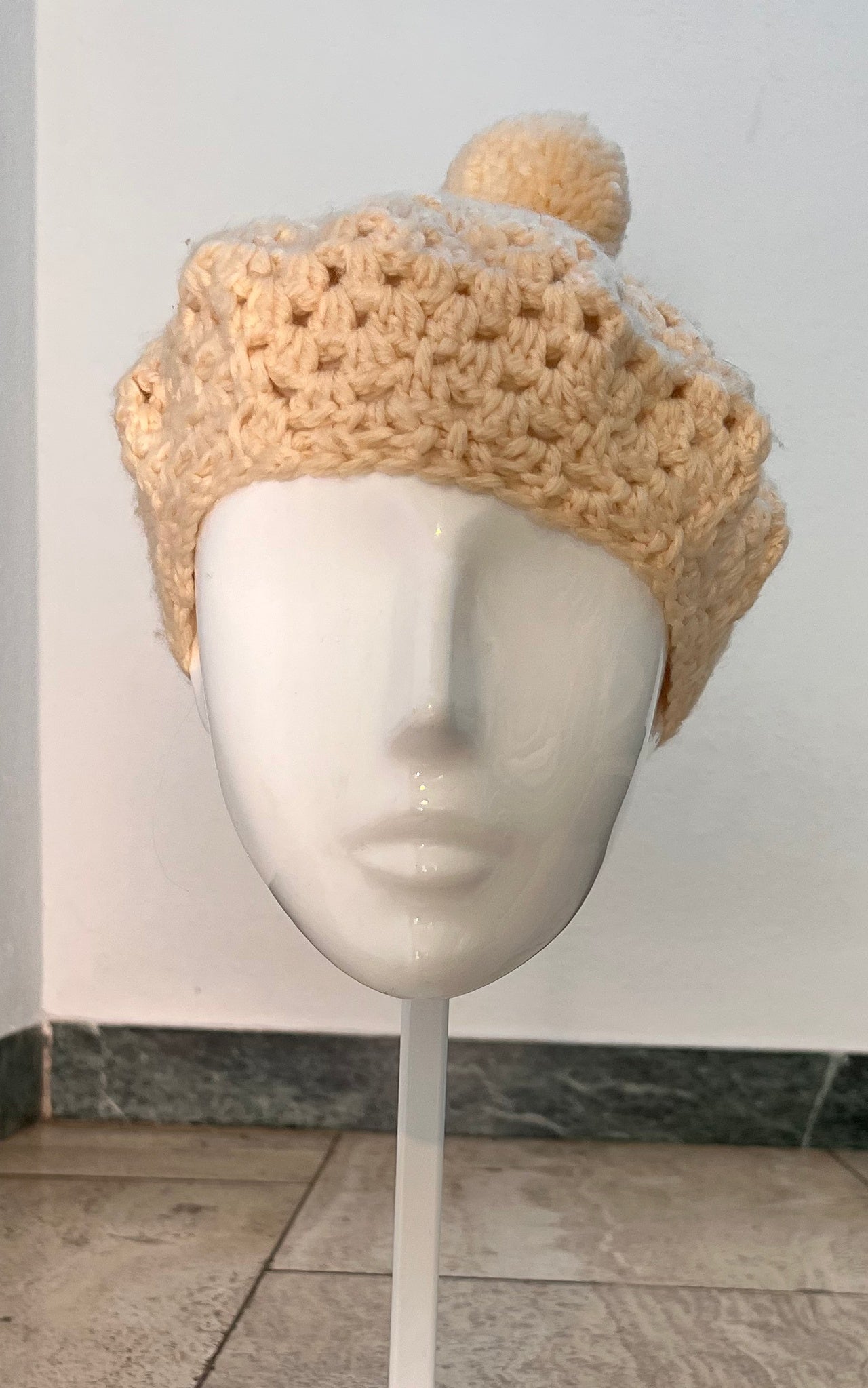 Vintage Crochet Pom Pom Beret