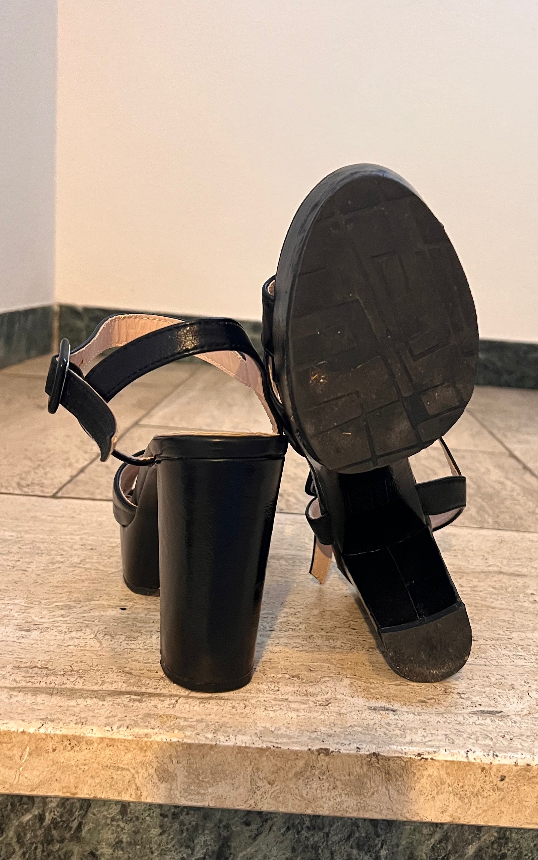 Vintage Platform Heels 40