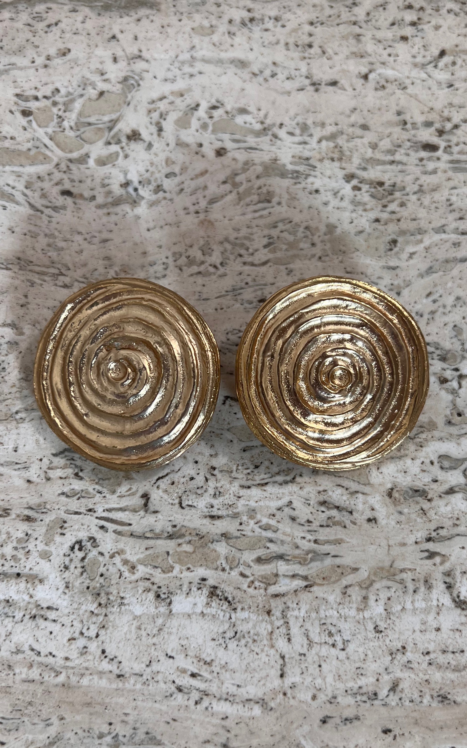 Vintage 90s Spiral Clip Ons