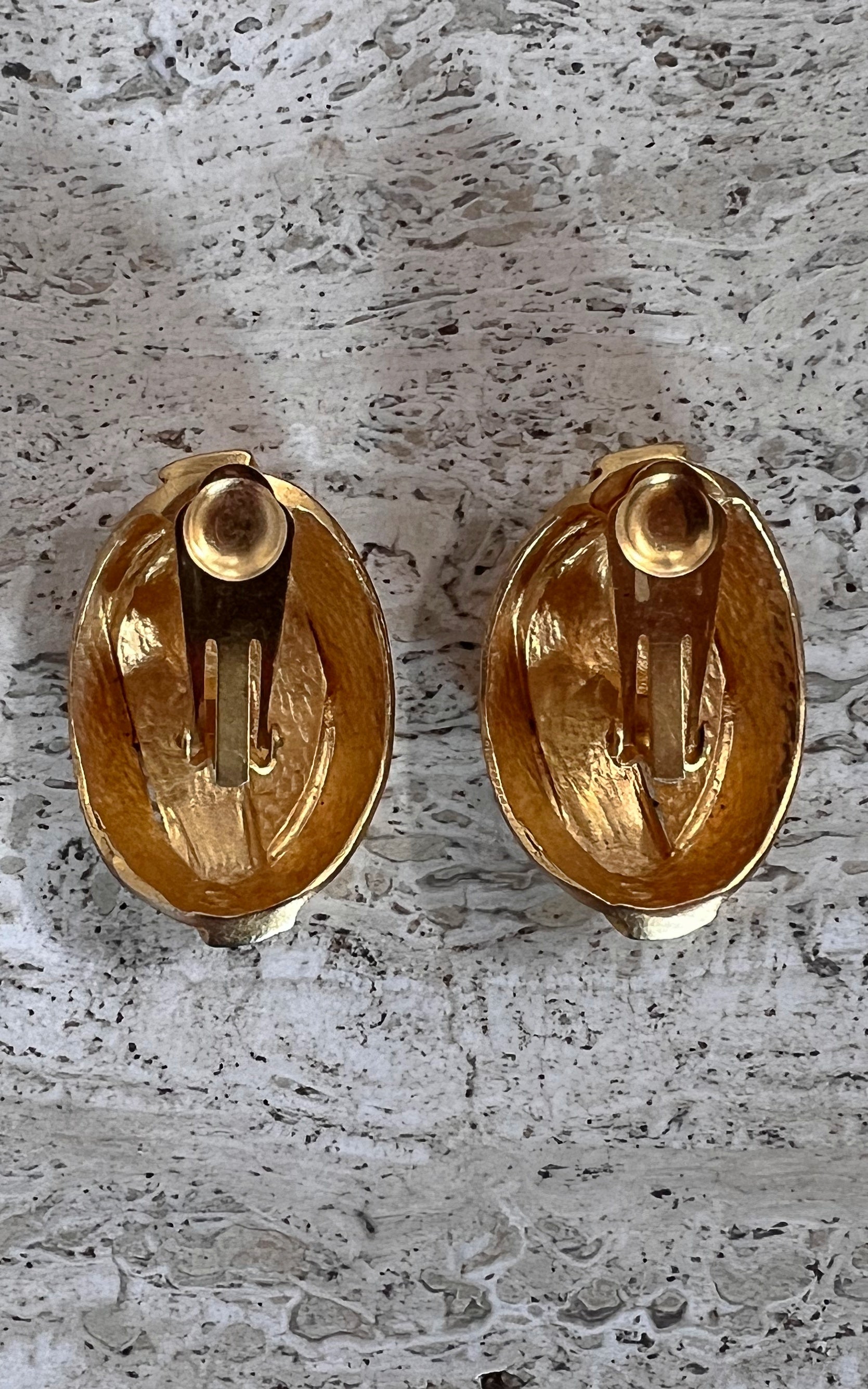 Vintage Big 90s Clip Ons