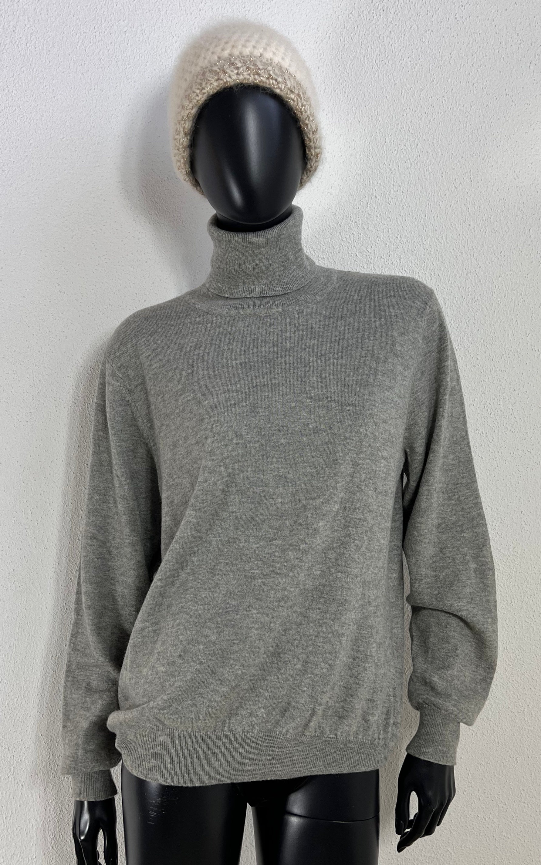 Vintage Classic Merino Roll Neck Jumper