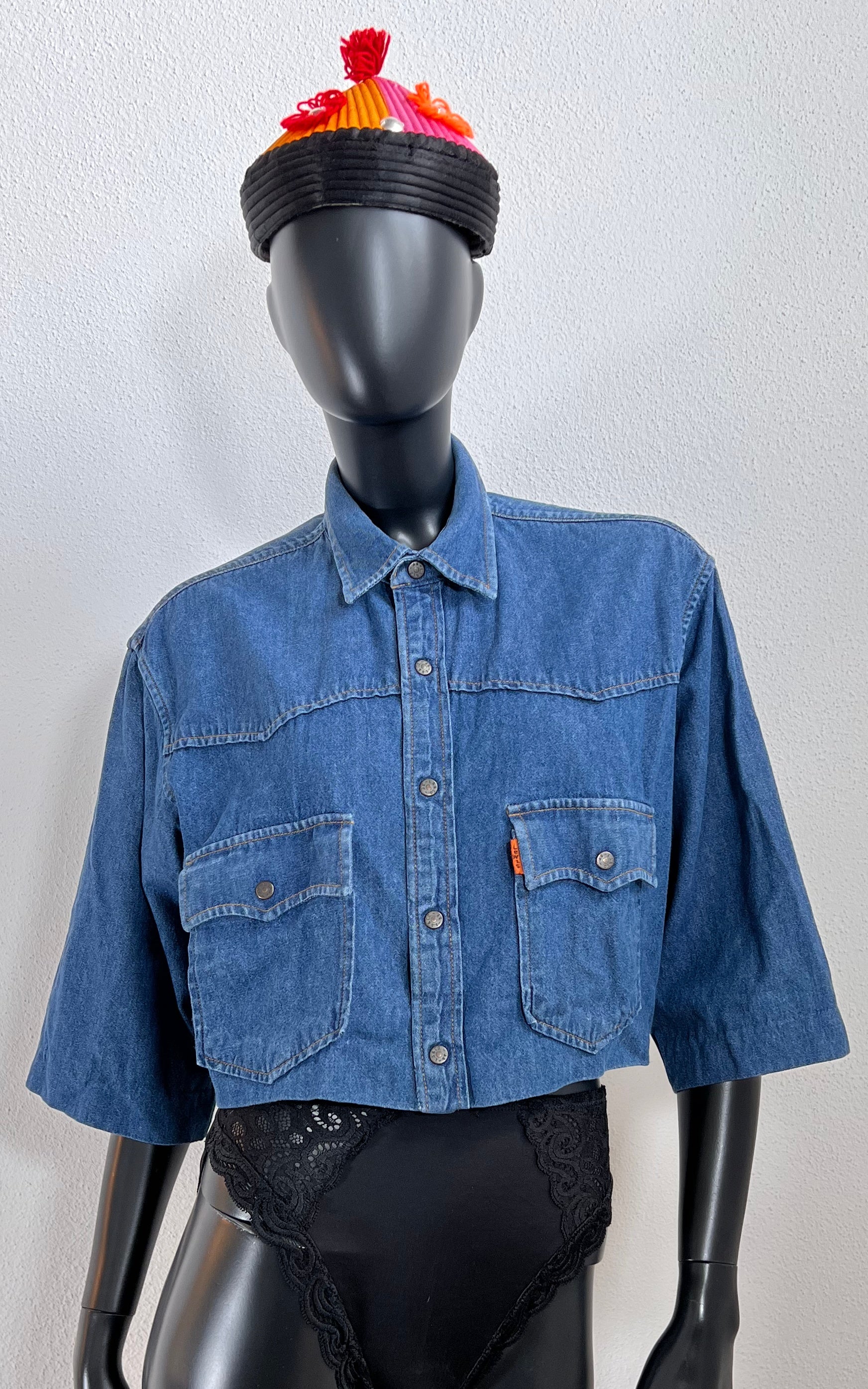 Vintage Cropped Levis Shirt