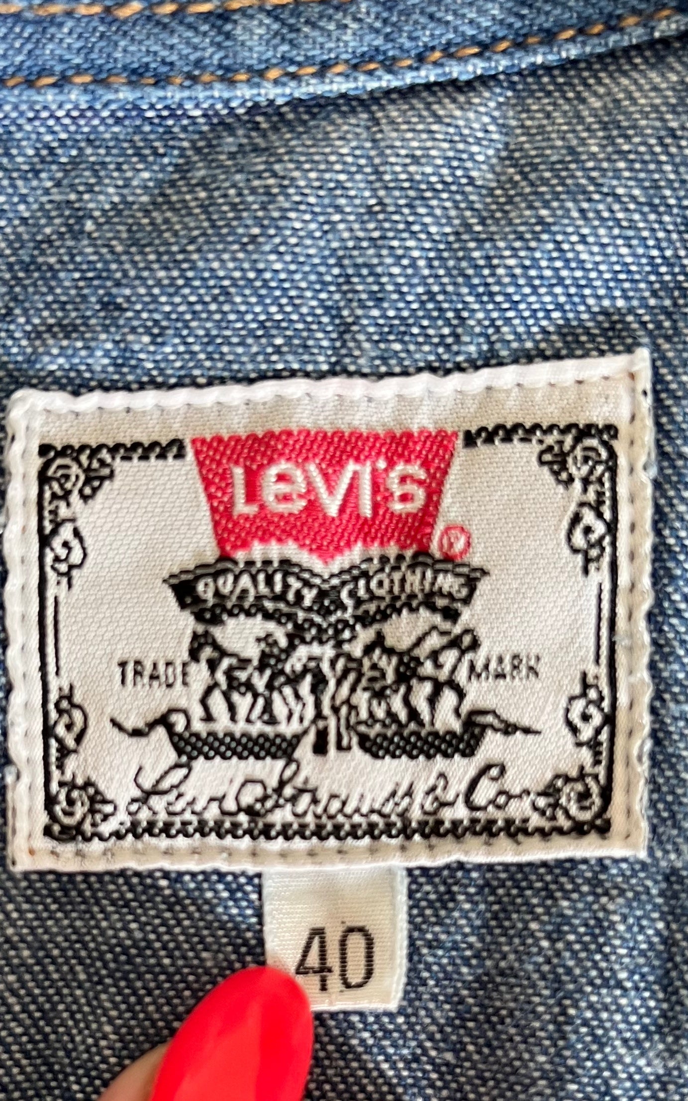 Vintage Cropped Levis Shirt