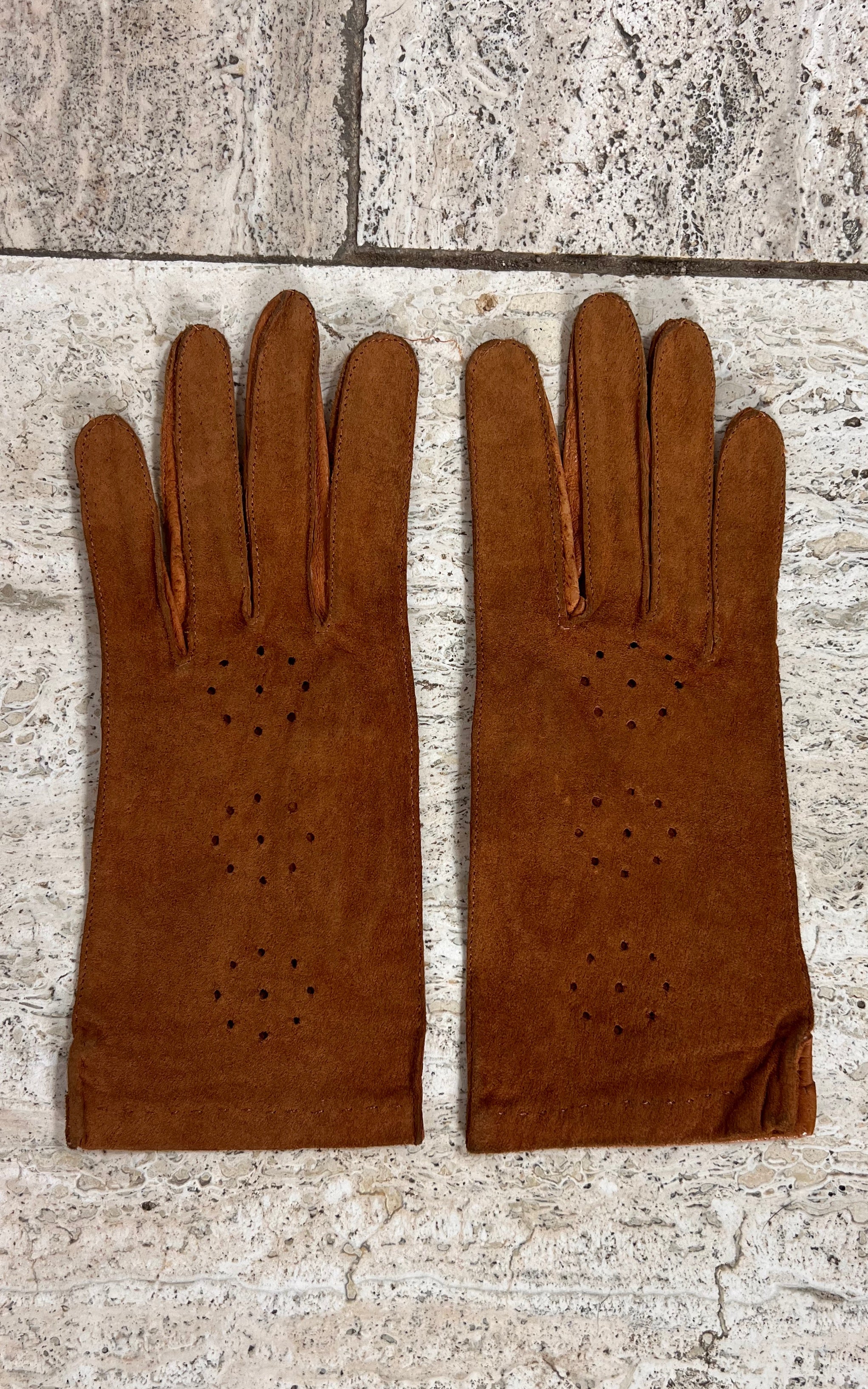 Vintage Brown Suede Gloves