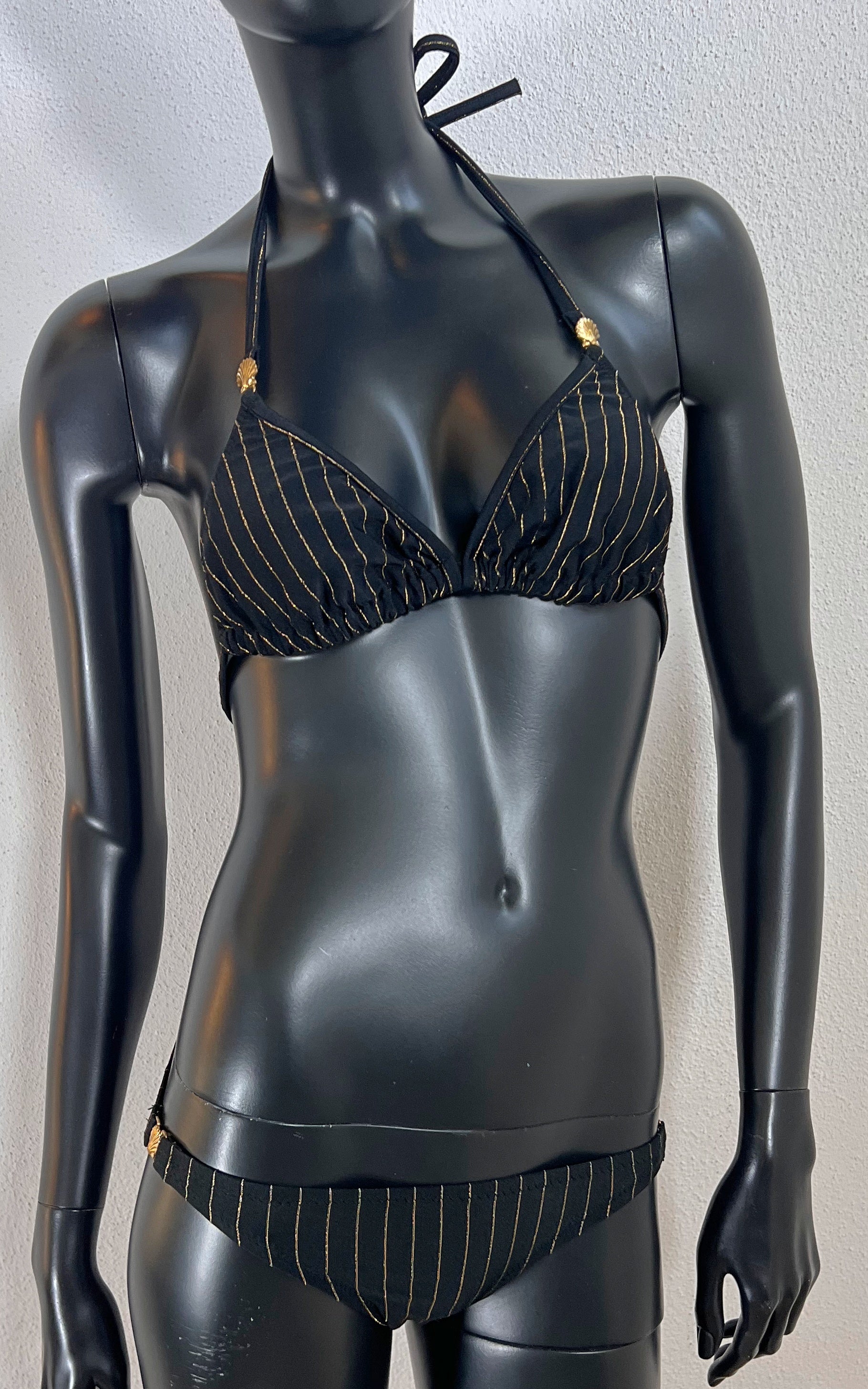 Vintage Triumph Mussels Bikini