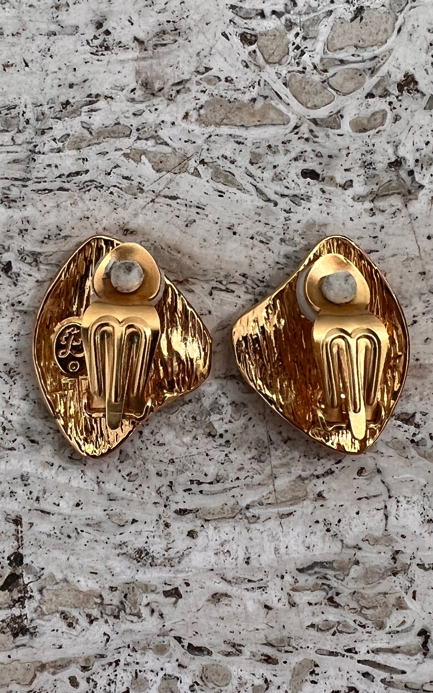 Vintage 90s Arty Clip Ons