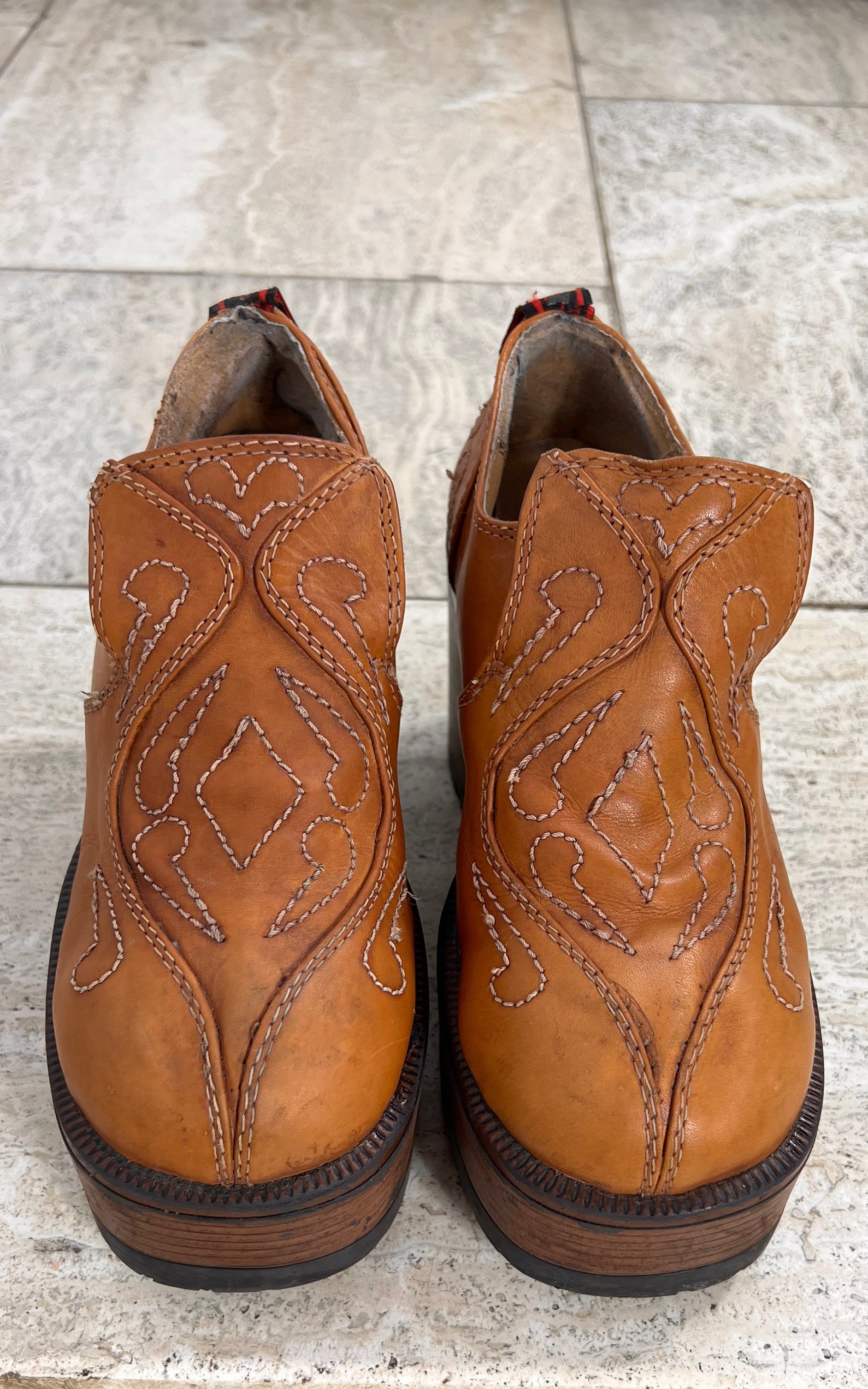 Vintage 90s Western Platform Boots 37