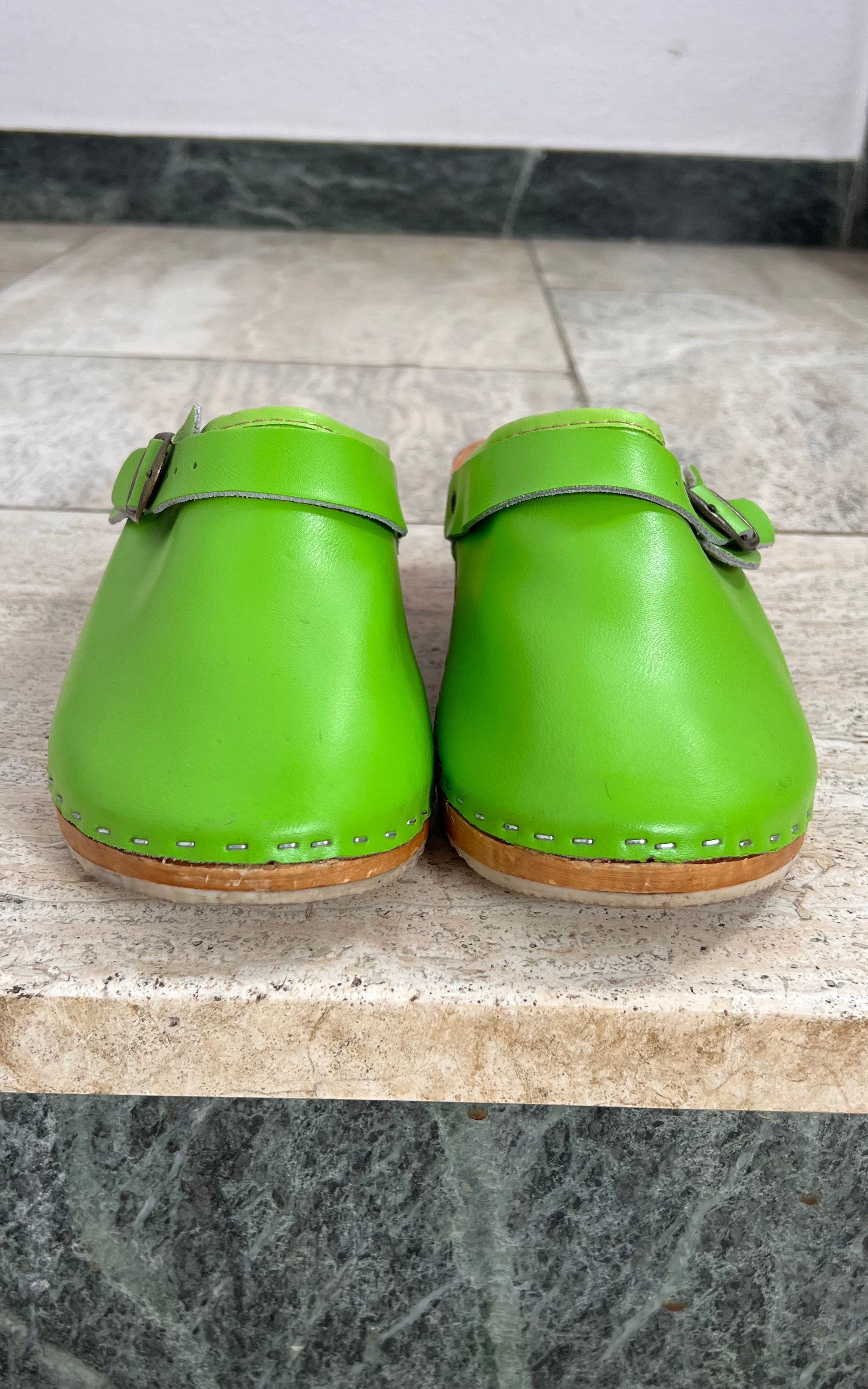 Vintage Green 70s Clogs 41