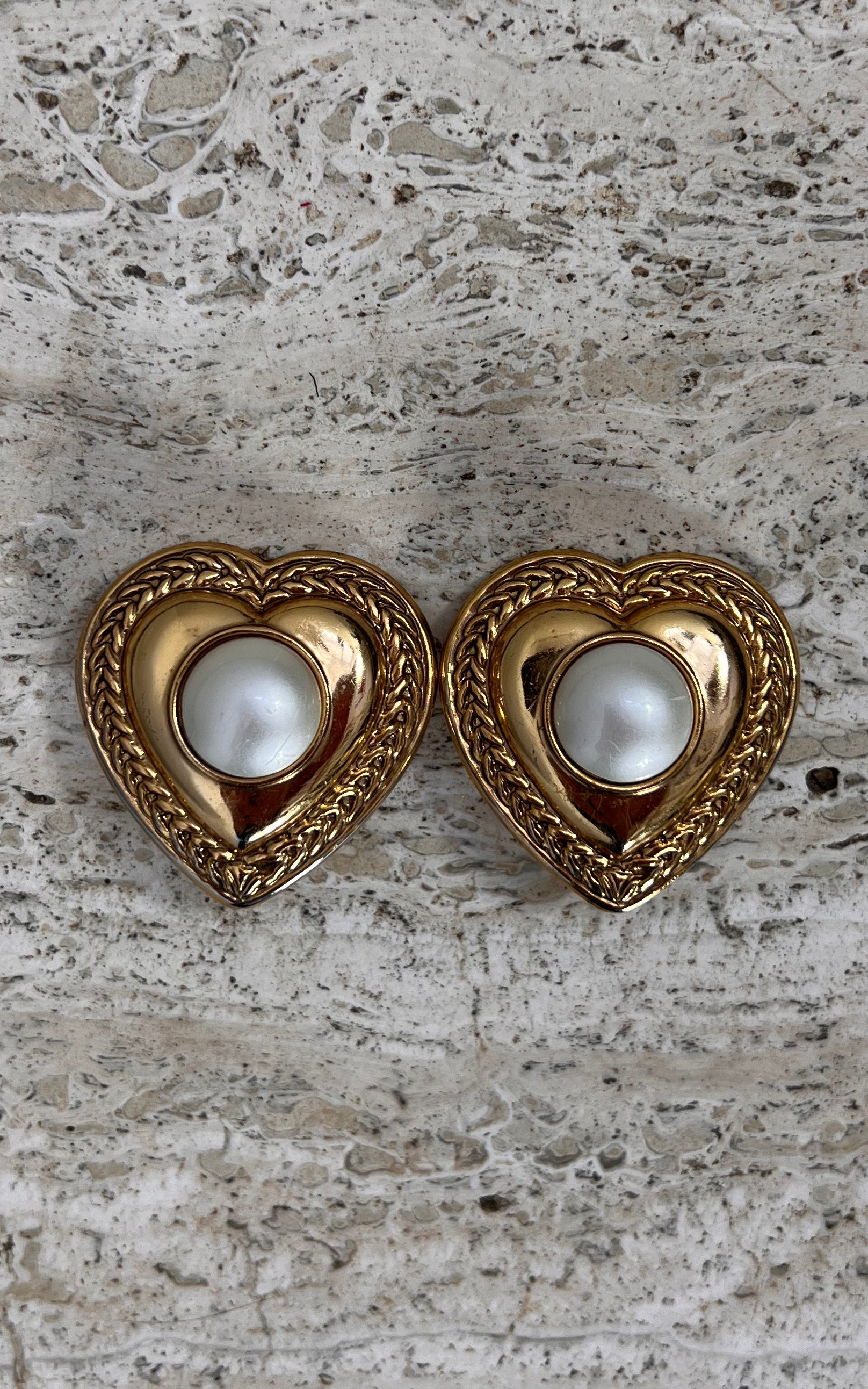 Vintage 90s Heart Clip Ons