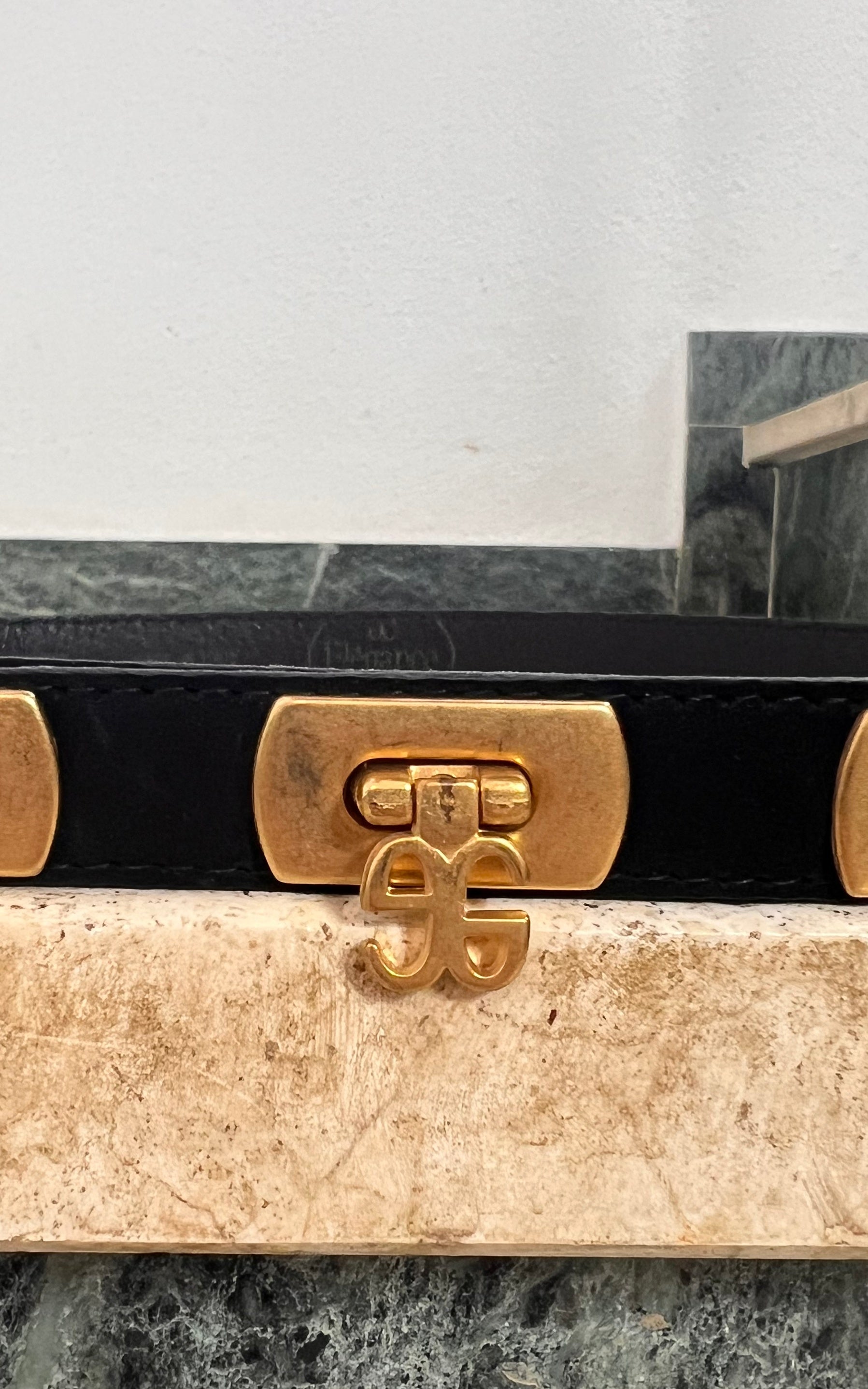 Vintage 90s Elegance Paris Skinny Suede Belt