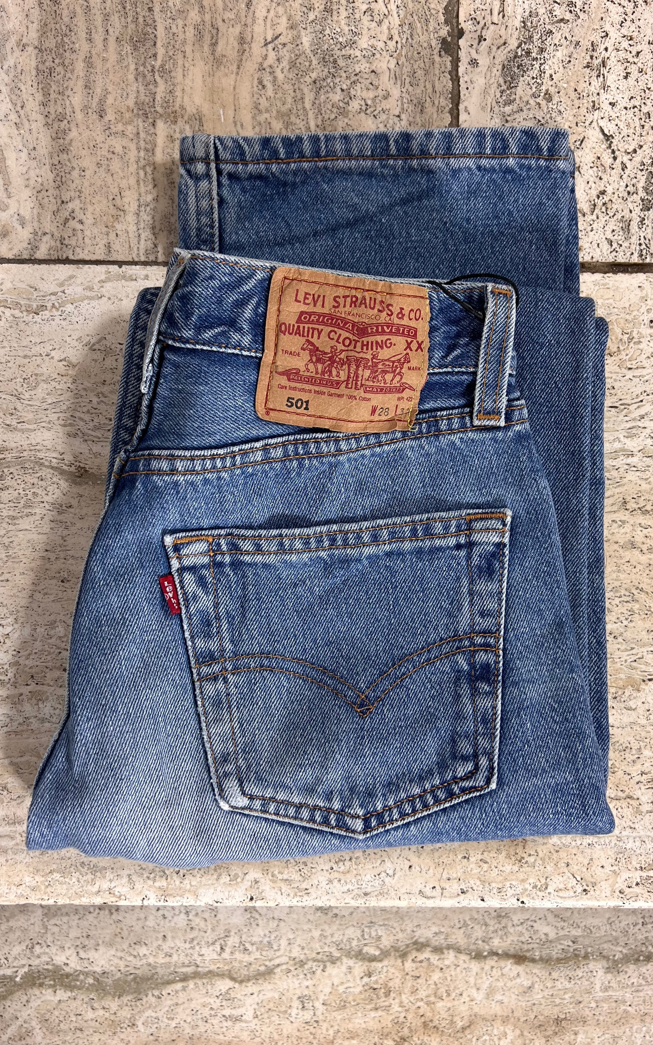 Vintage 90s Levis 501 28/32