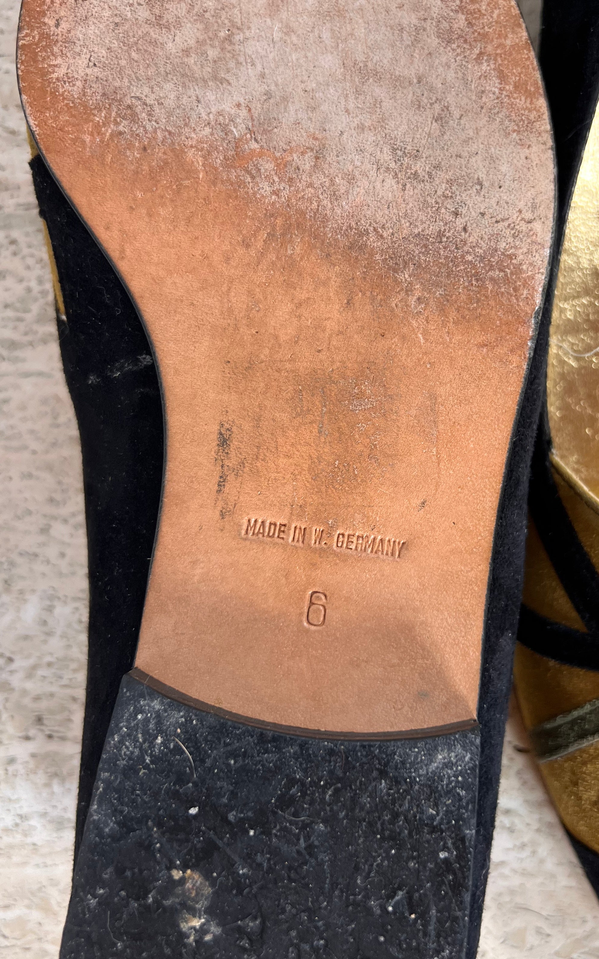 Vintage Suede Loafers with Geometric Appliqué 38