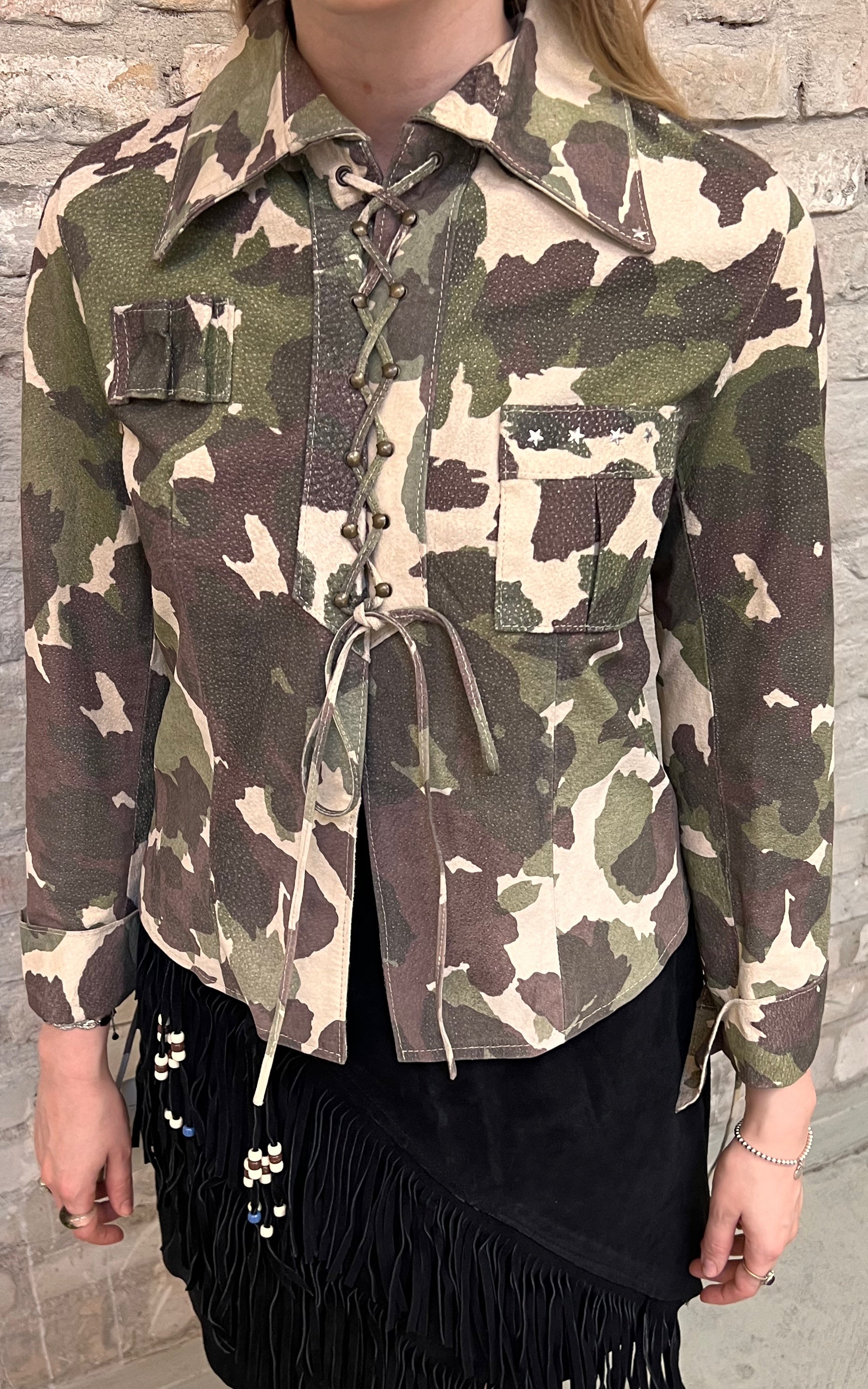 Camicia vintage in pelle scamosciata mimetica