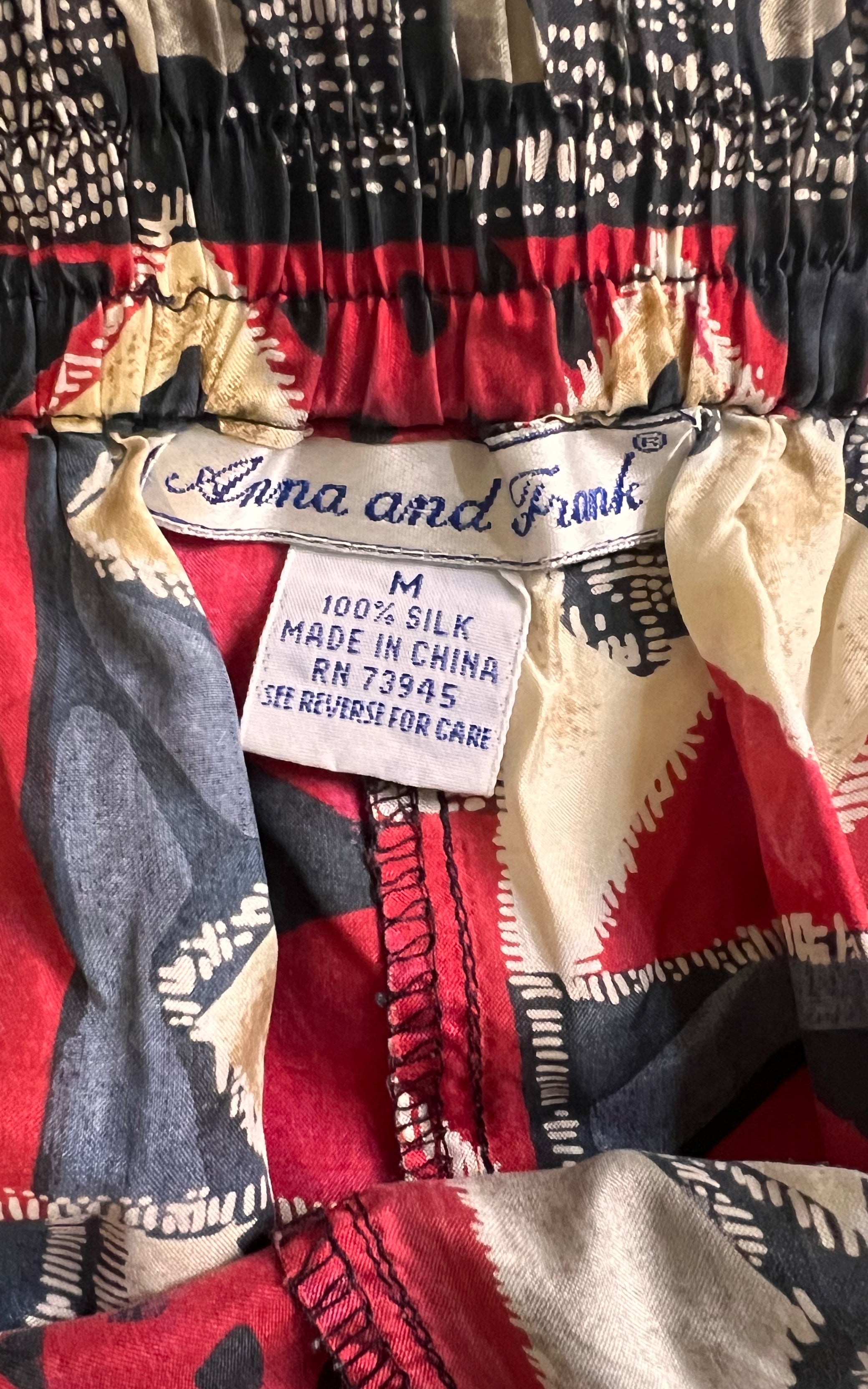 Pantaloncini di seta vintage anni '90