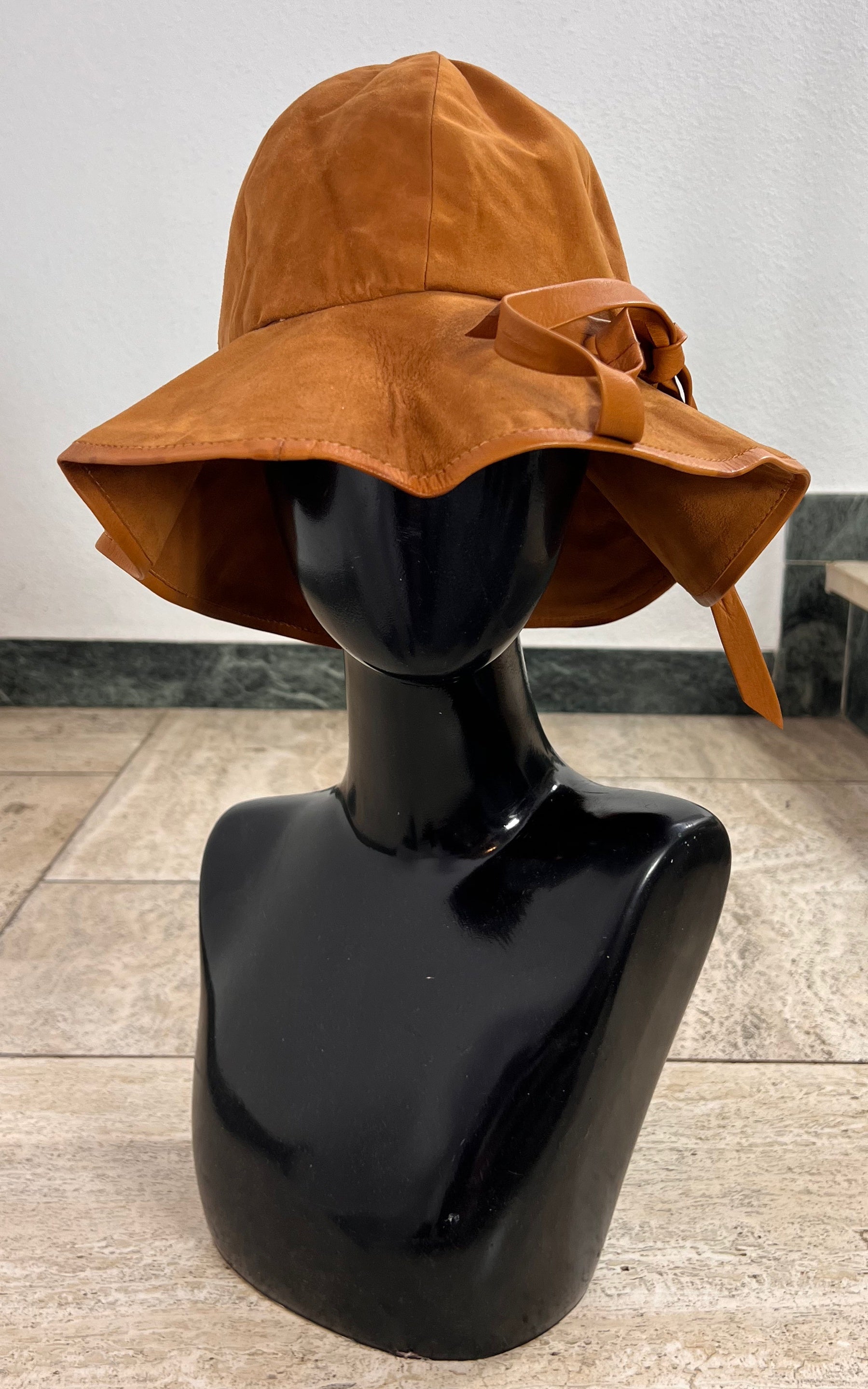Vintage 1970s Floppy Suede Hat