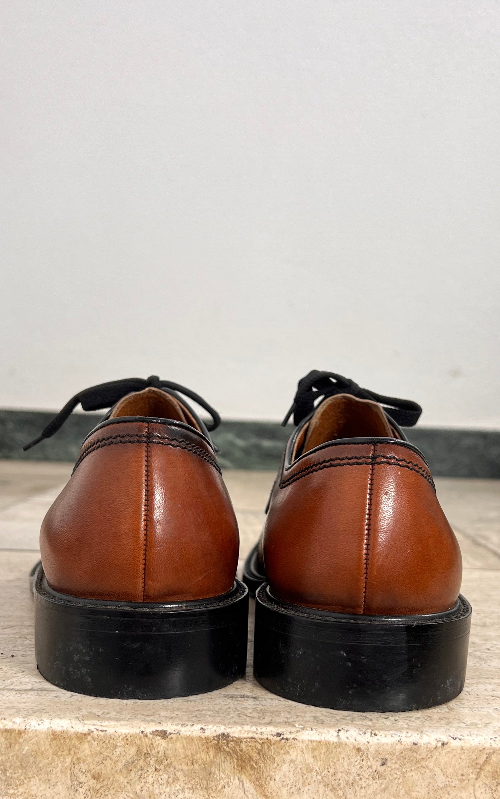 Vintage 70s Manz MENS Lace Up Shoes 42