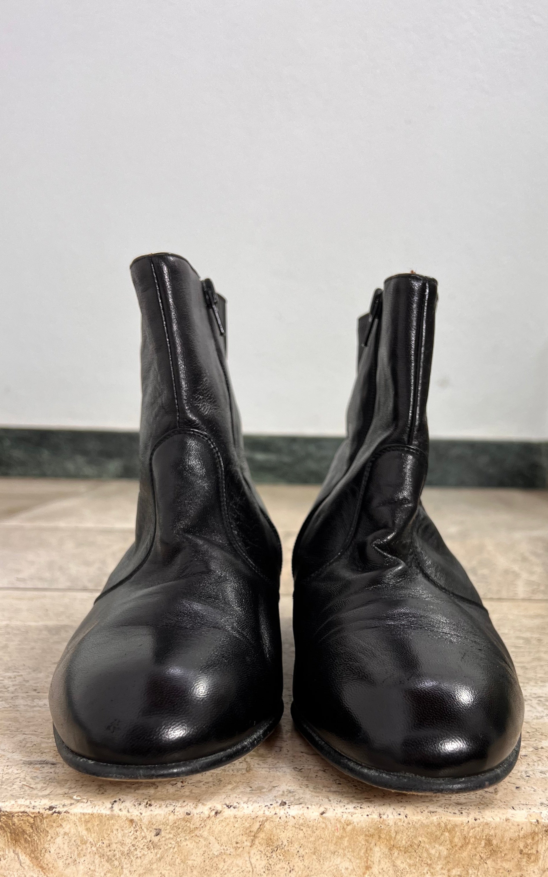 Vintage Classic MENS Minimal Black Leather Ankle Boot 42
