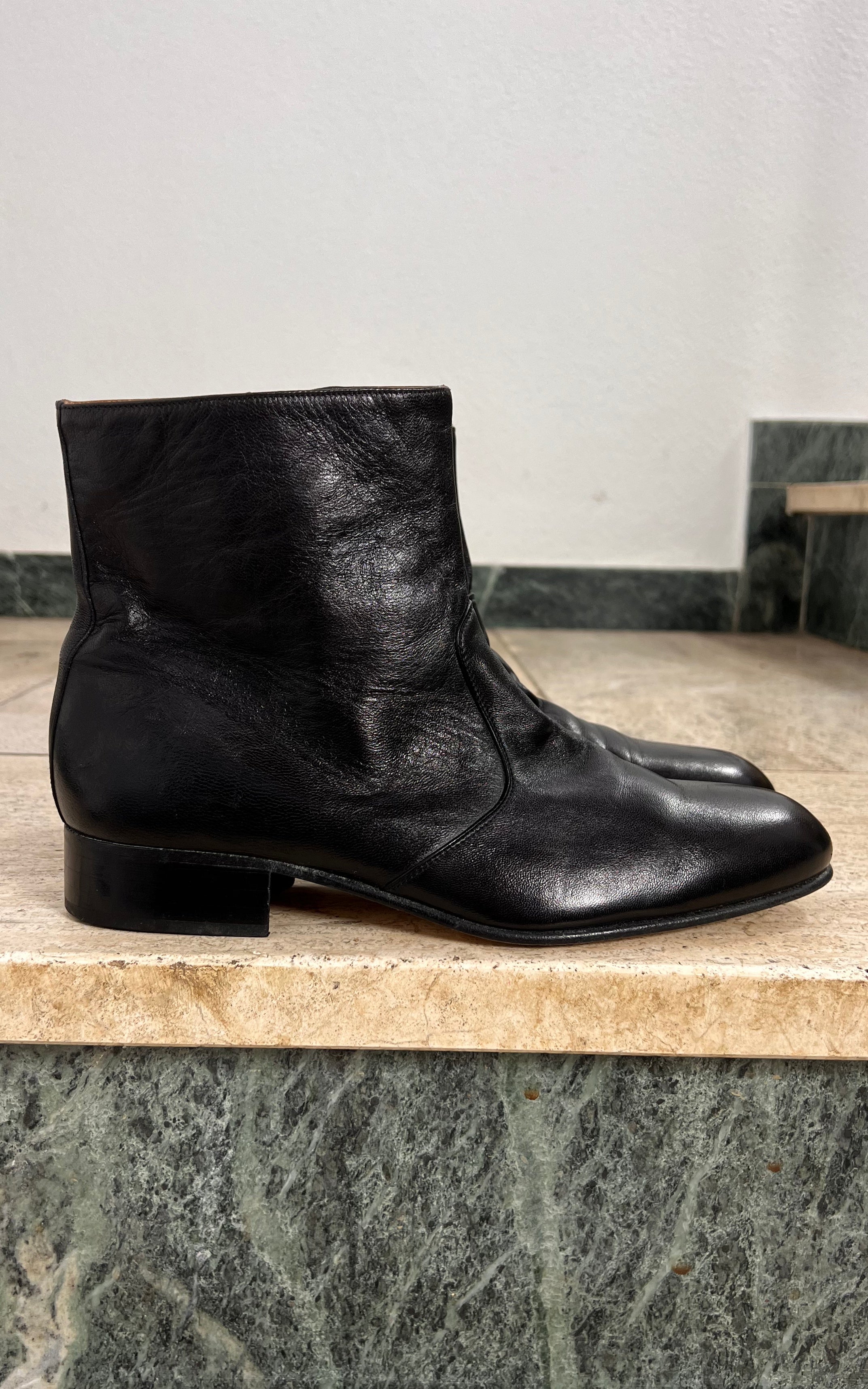 Vintage Classic MENS Minimal Black Leather Ankle Boot 42