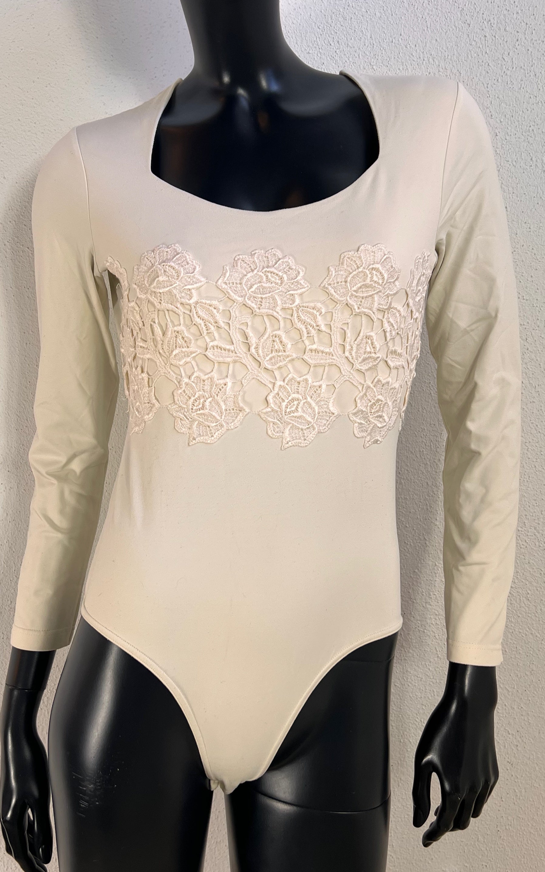 Vintage Cream Lace Long-Sleeve Bodysuit