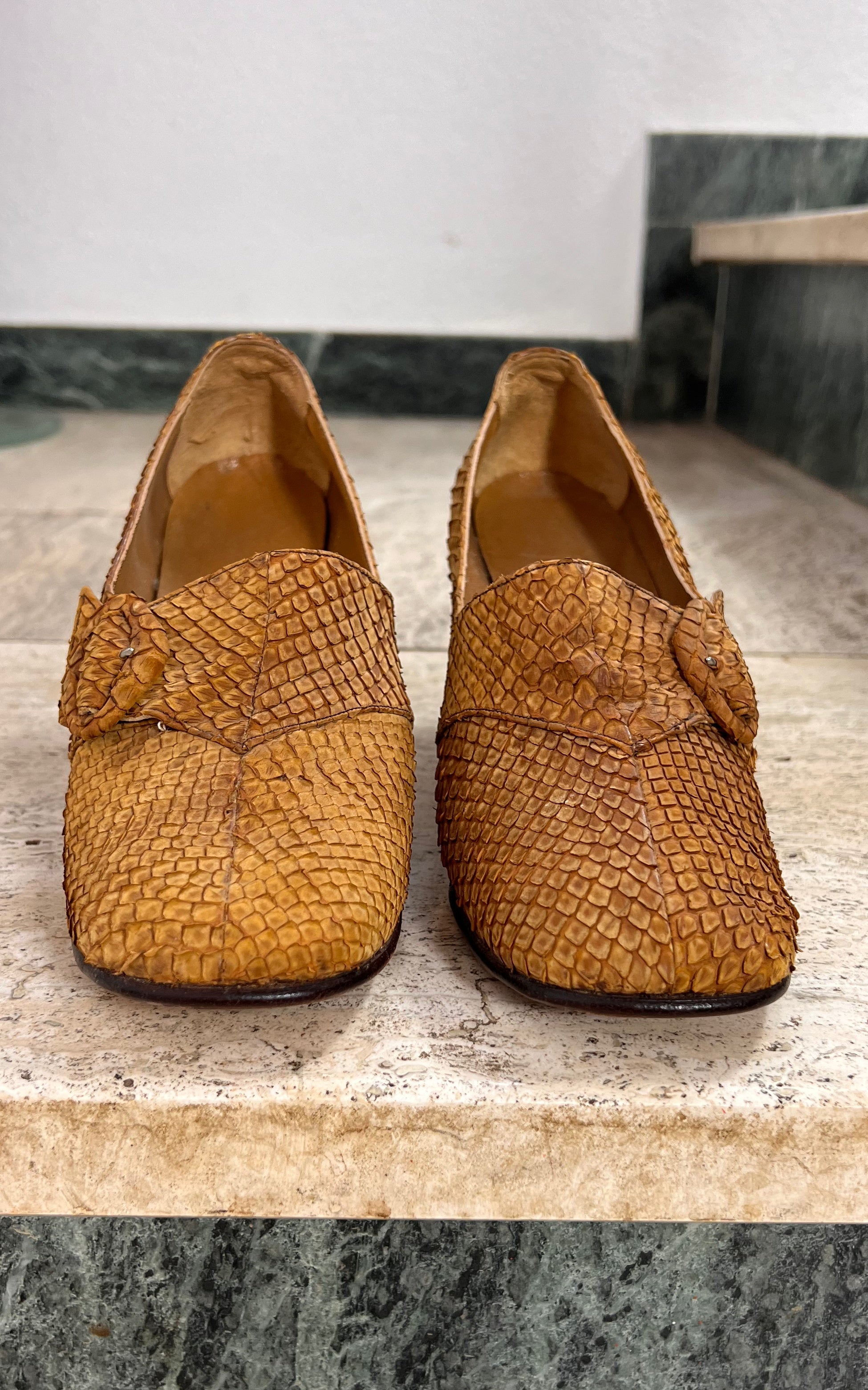1960s Gelabert Snakeskin Pumps 38