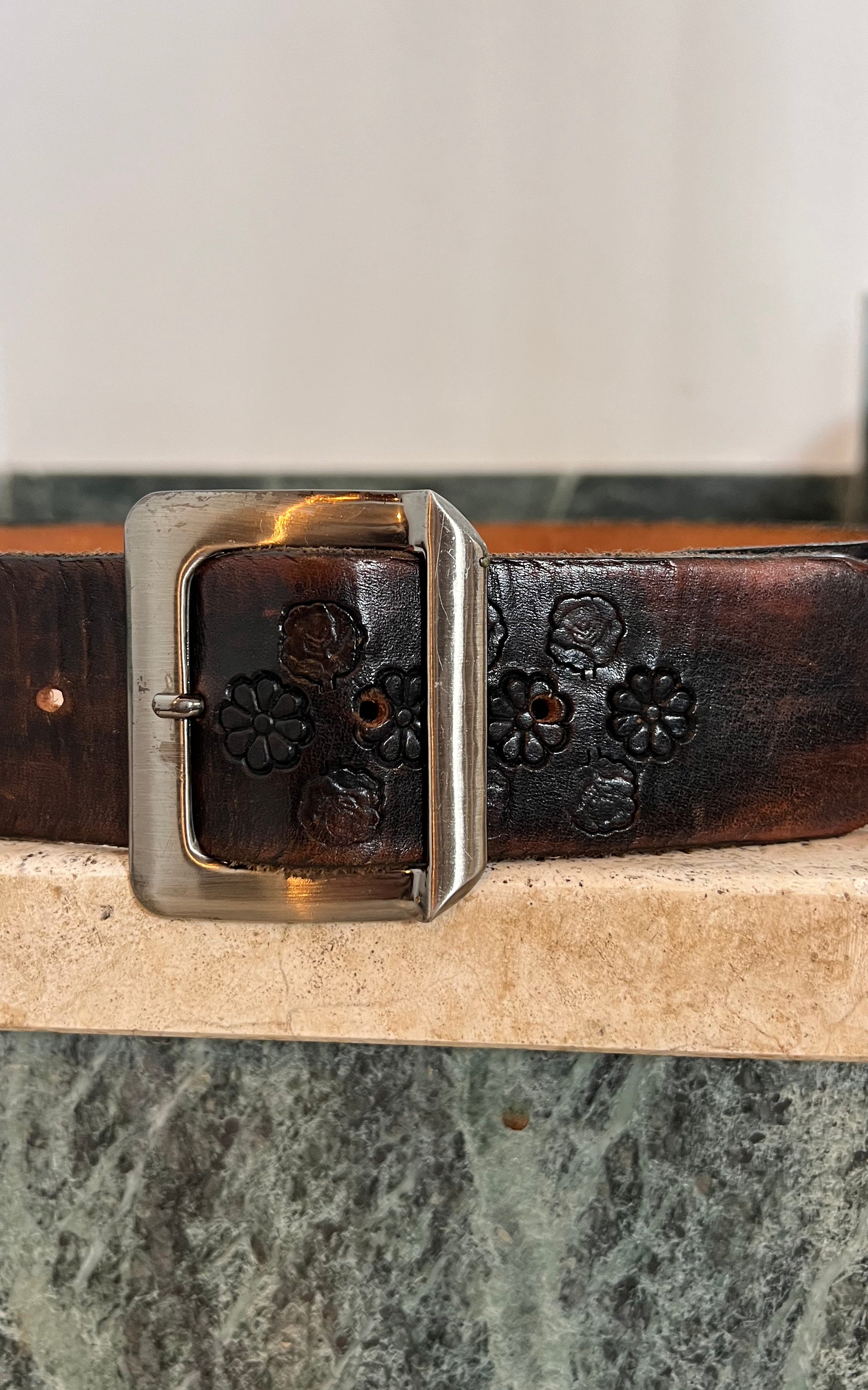 Vintage MENS 70s Handtooled Belt