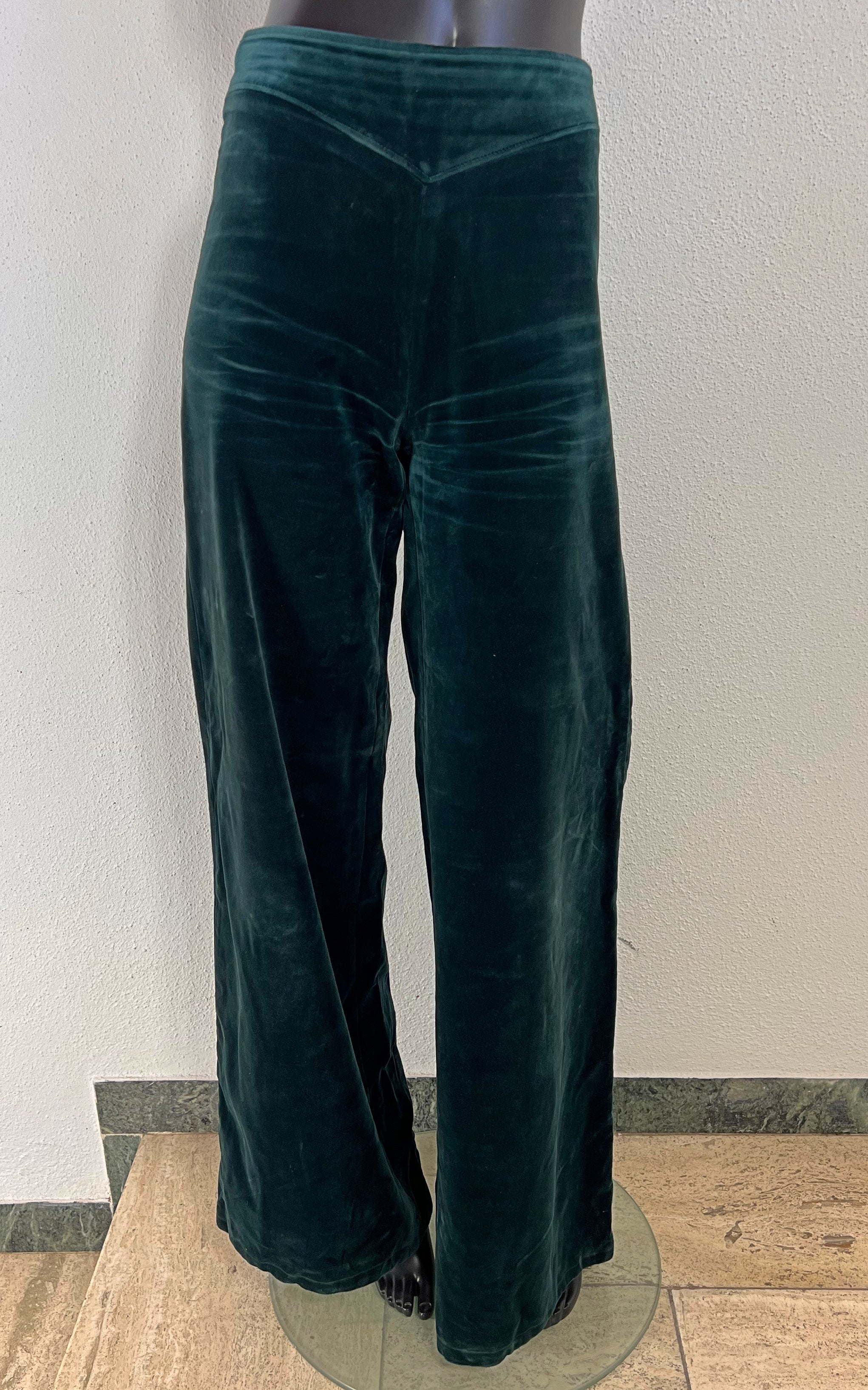 Vintage 70s Emerald Green Velvet Flare