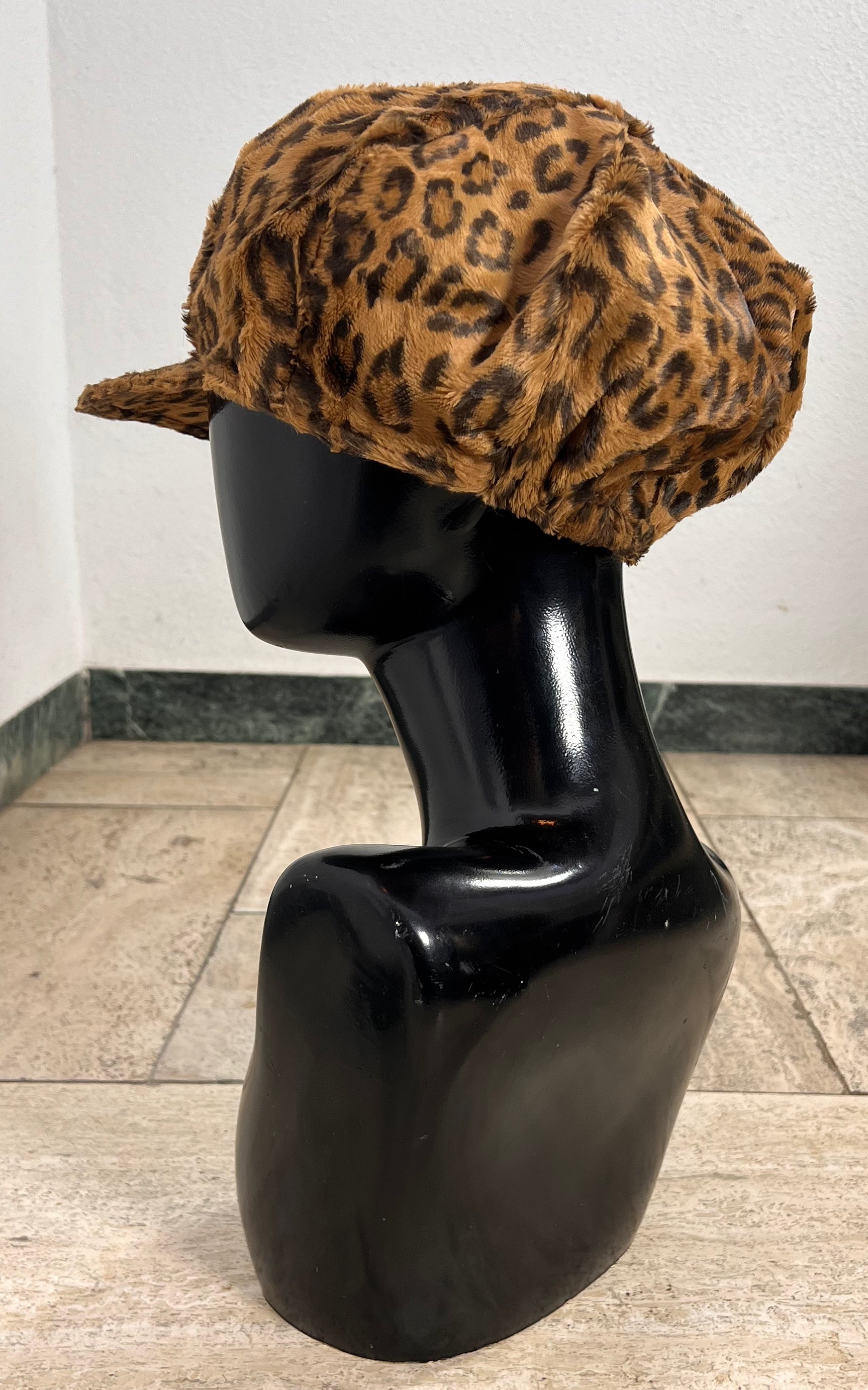 Vintage Leopard Print Faux Fur Bakerboy Cap