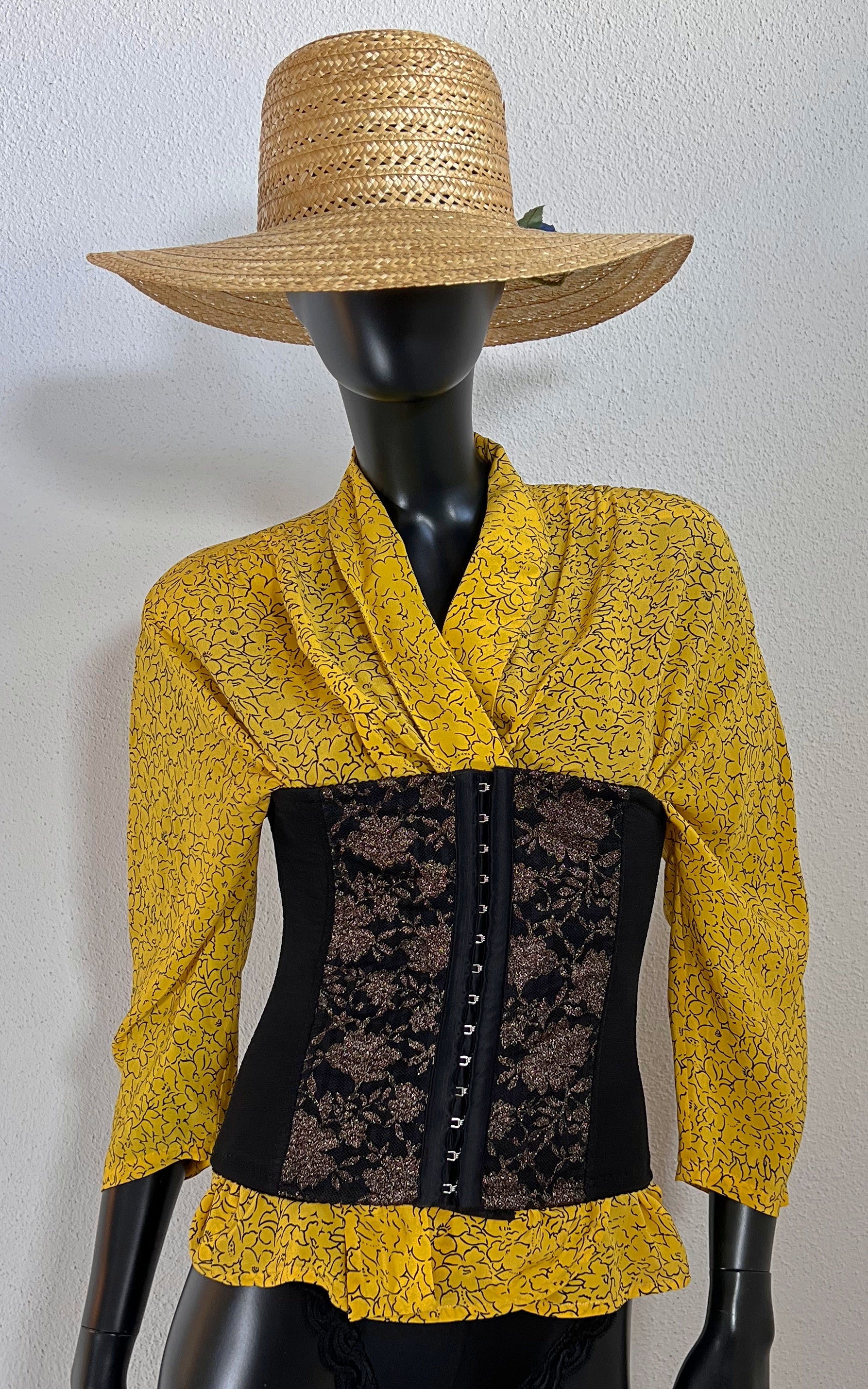 Vintage Underbust Lace Bustier