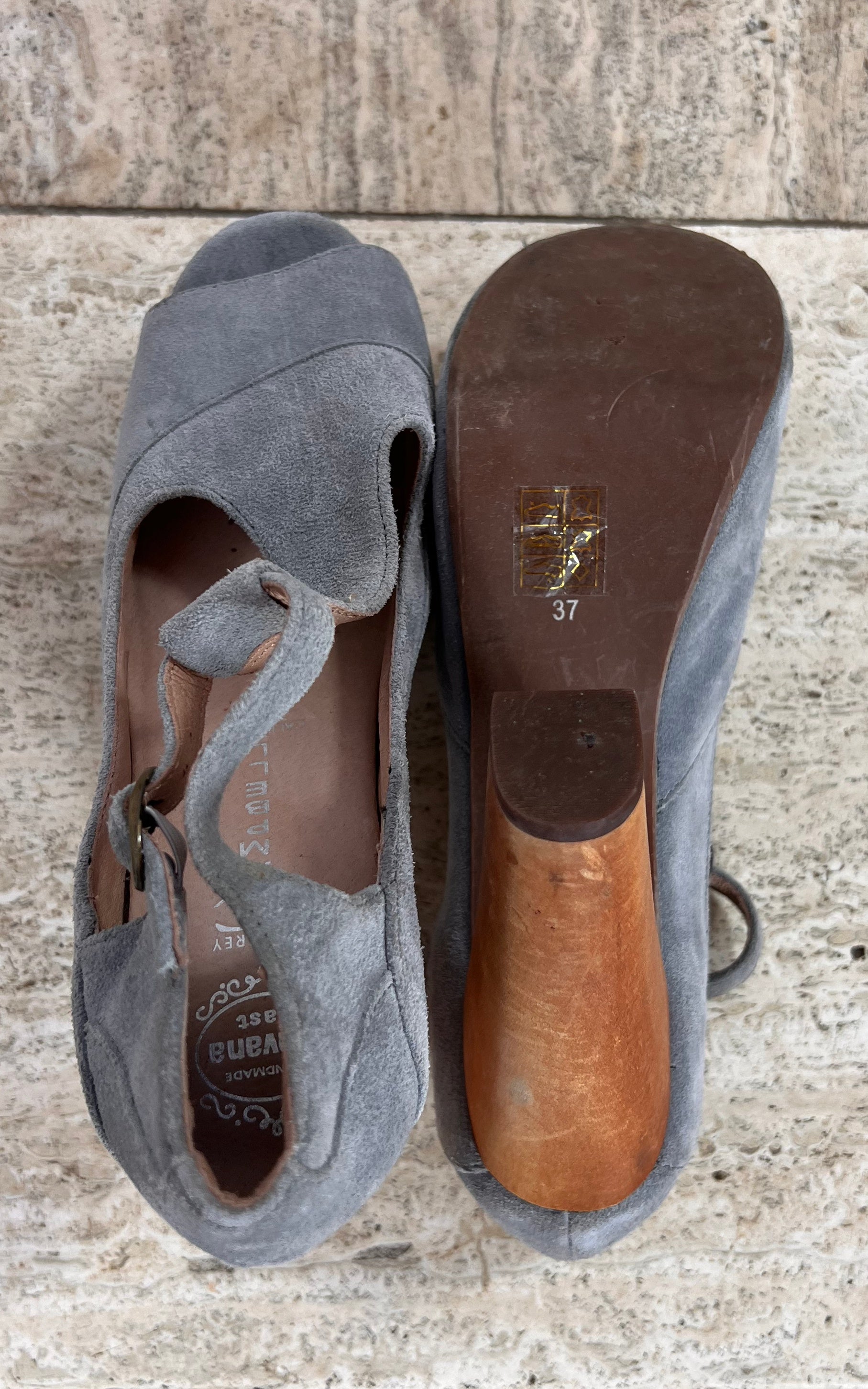 Jeffrey Campbell Suede Platform T-Strap Heels 37