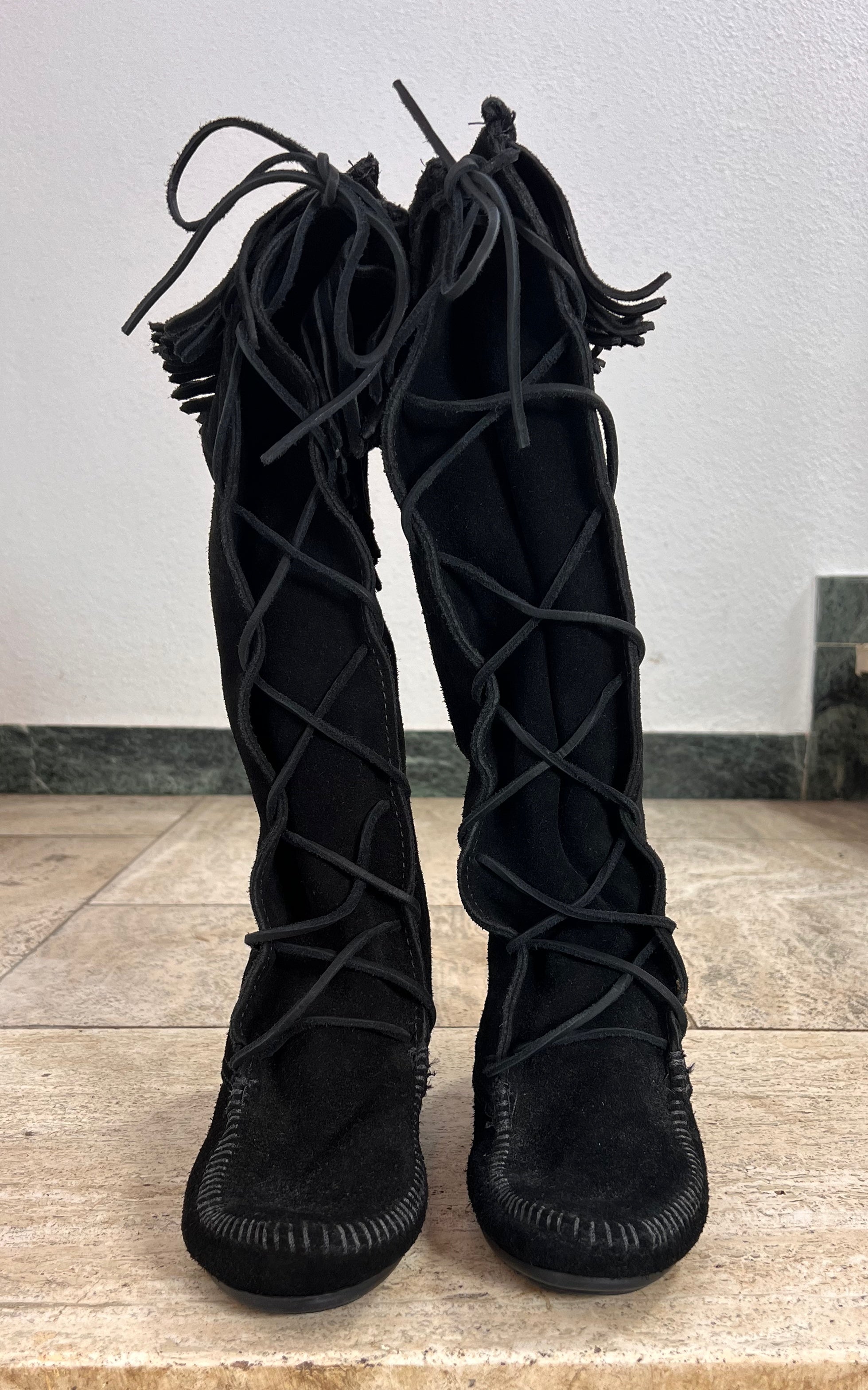 Minnetonka Suede Boots 38