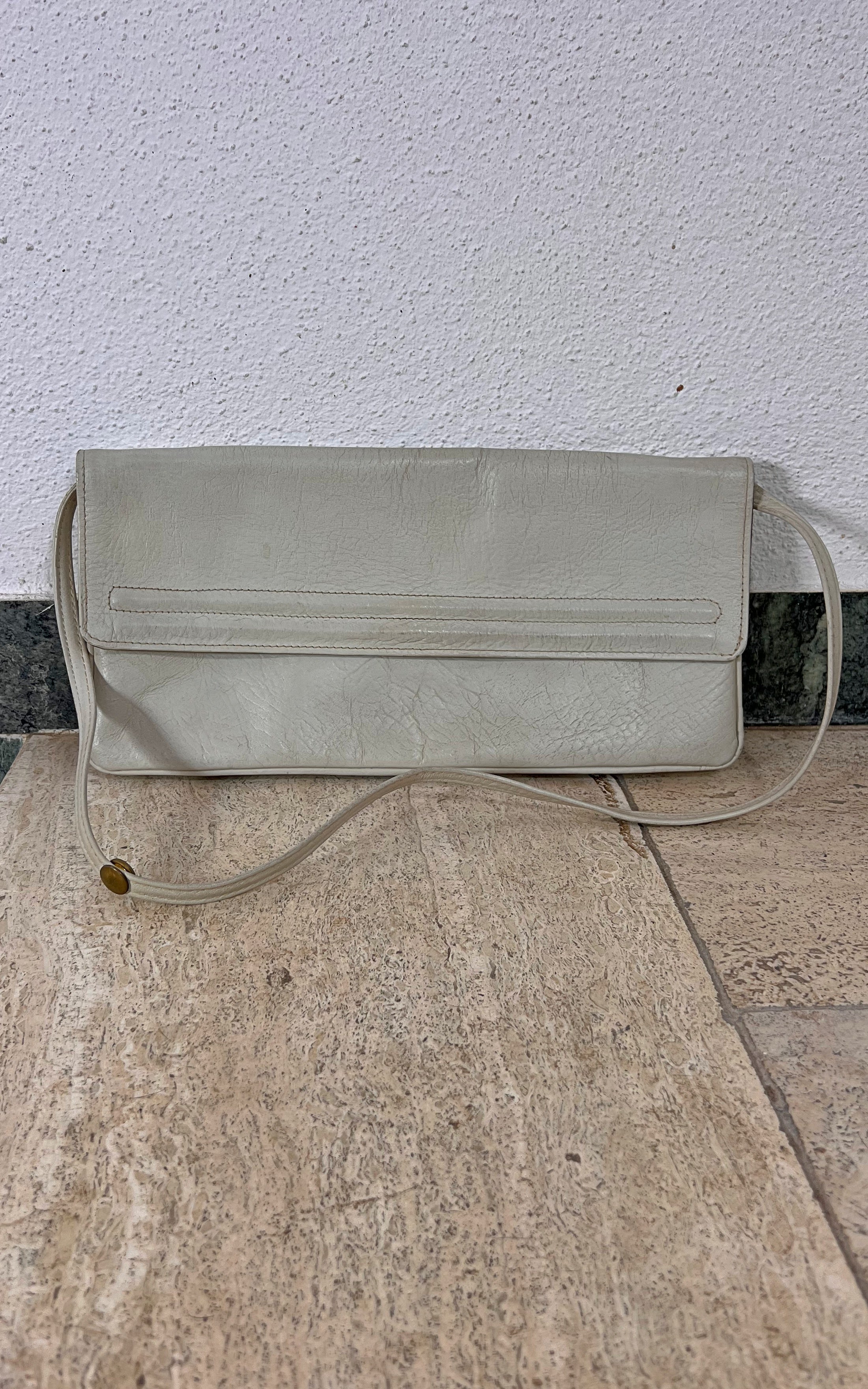 Vintage White 70s Clutch Bag