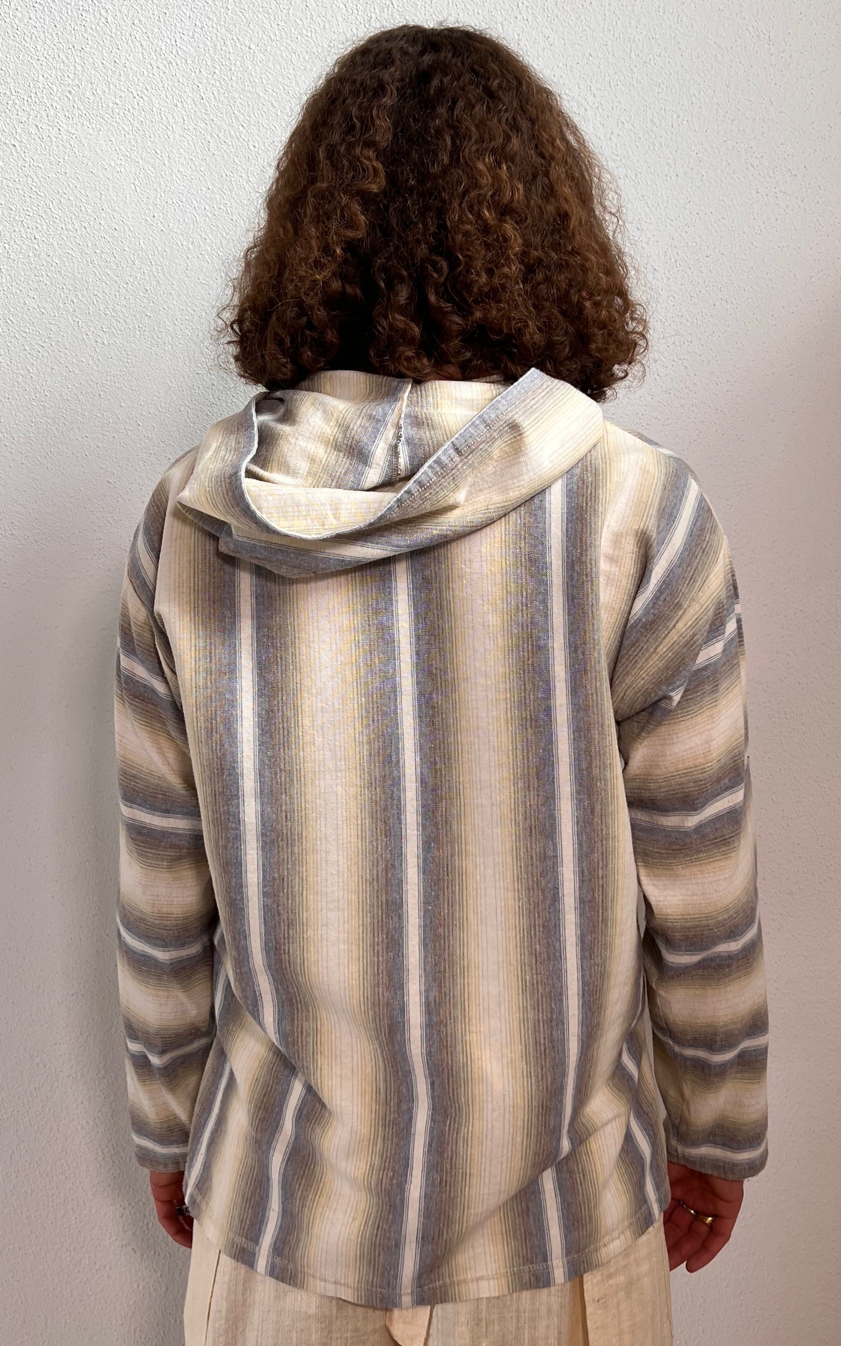 Vintage MENS 90s Hooded Shirt