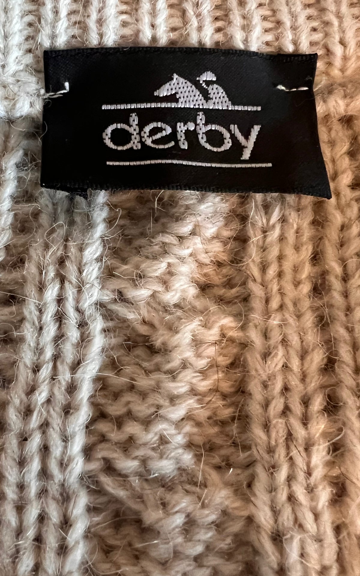 Vintage MENS Derby Cable Knit Wool & Alpaca Cardigan