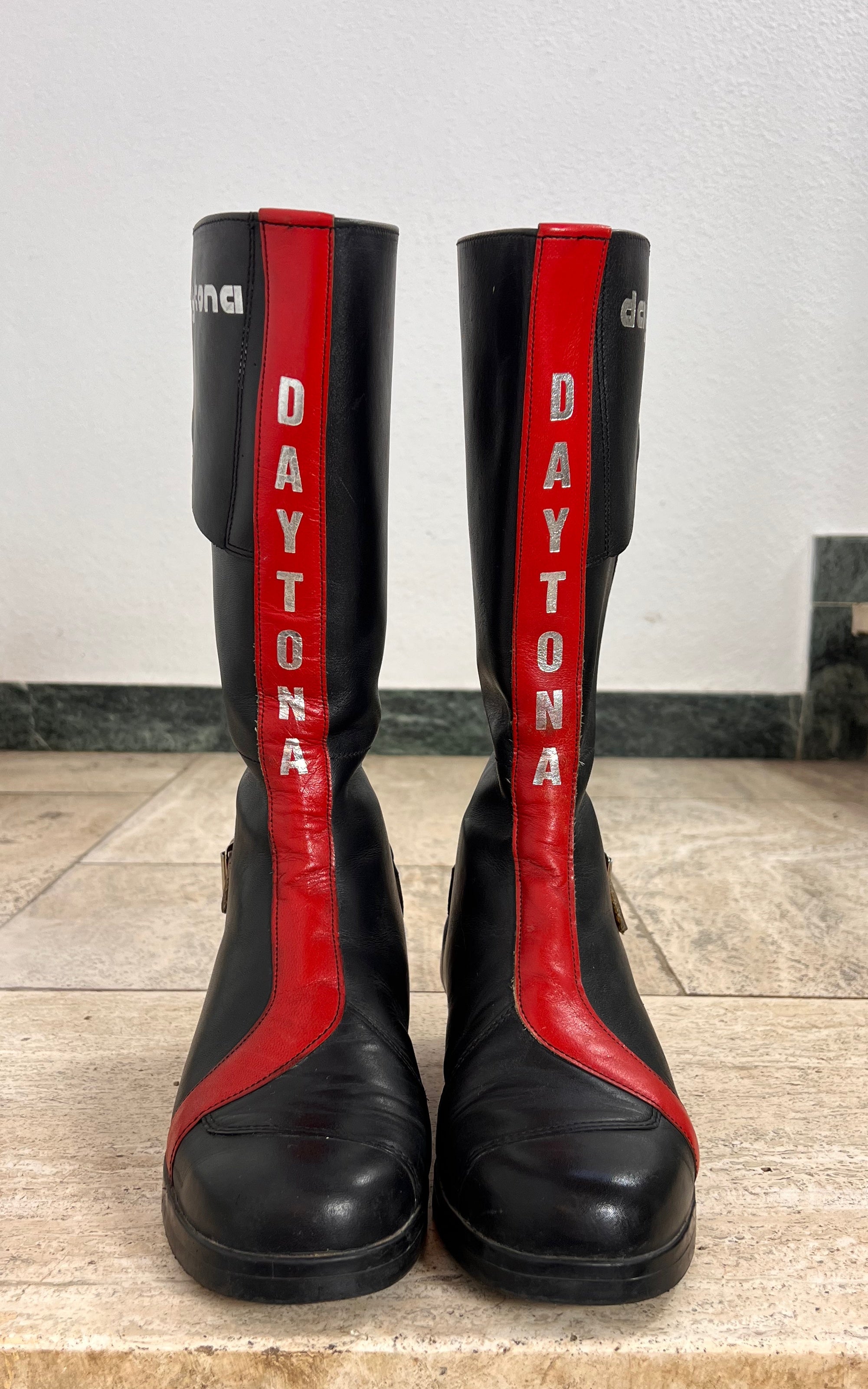 Vintage Daytona Boots 38