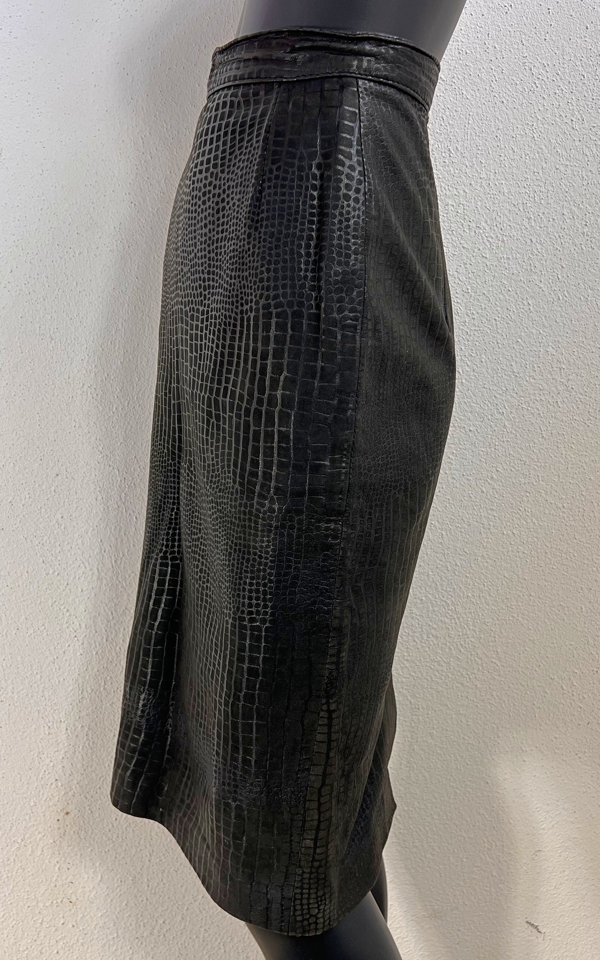 Vintage Hannelore Gebhardt Croc-Embossed Leather Skirt