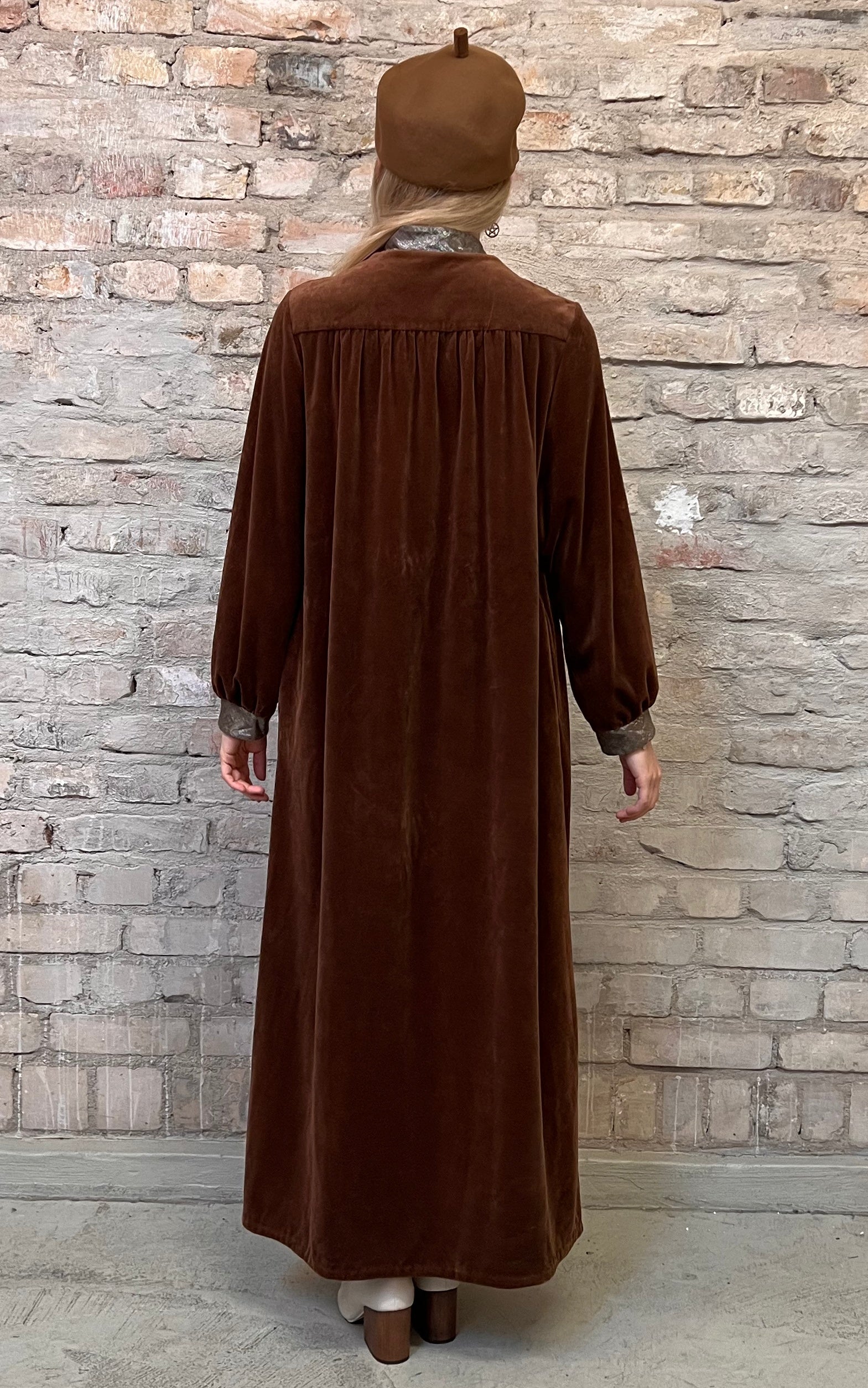 Abito vintage in velluto marrone Louis Feraud