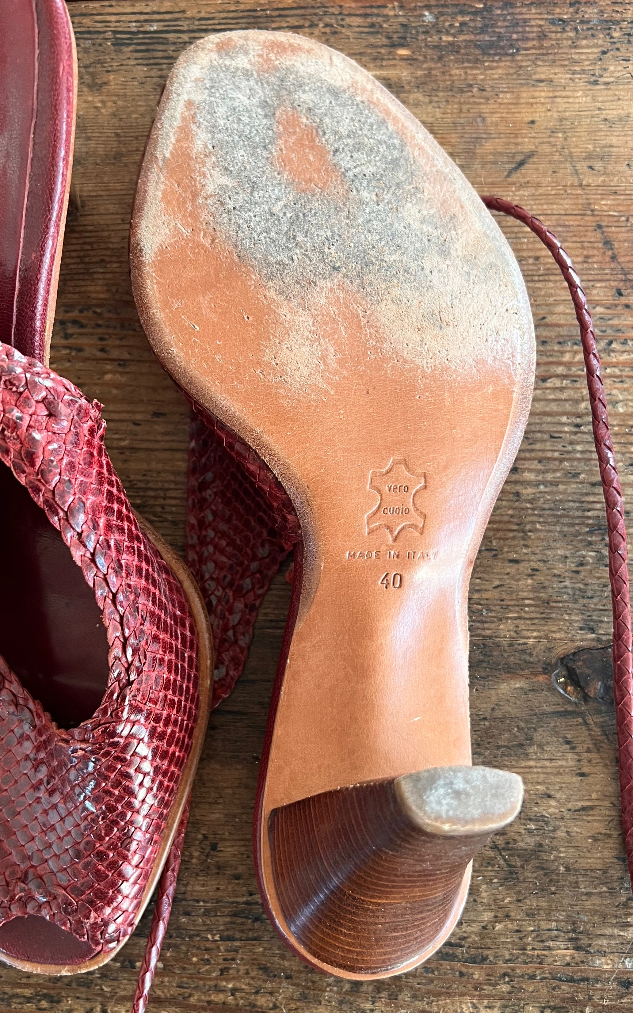 Vintage Burgundy Woven Lace-up Heels 40