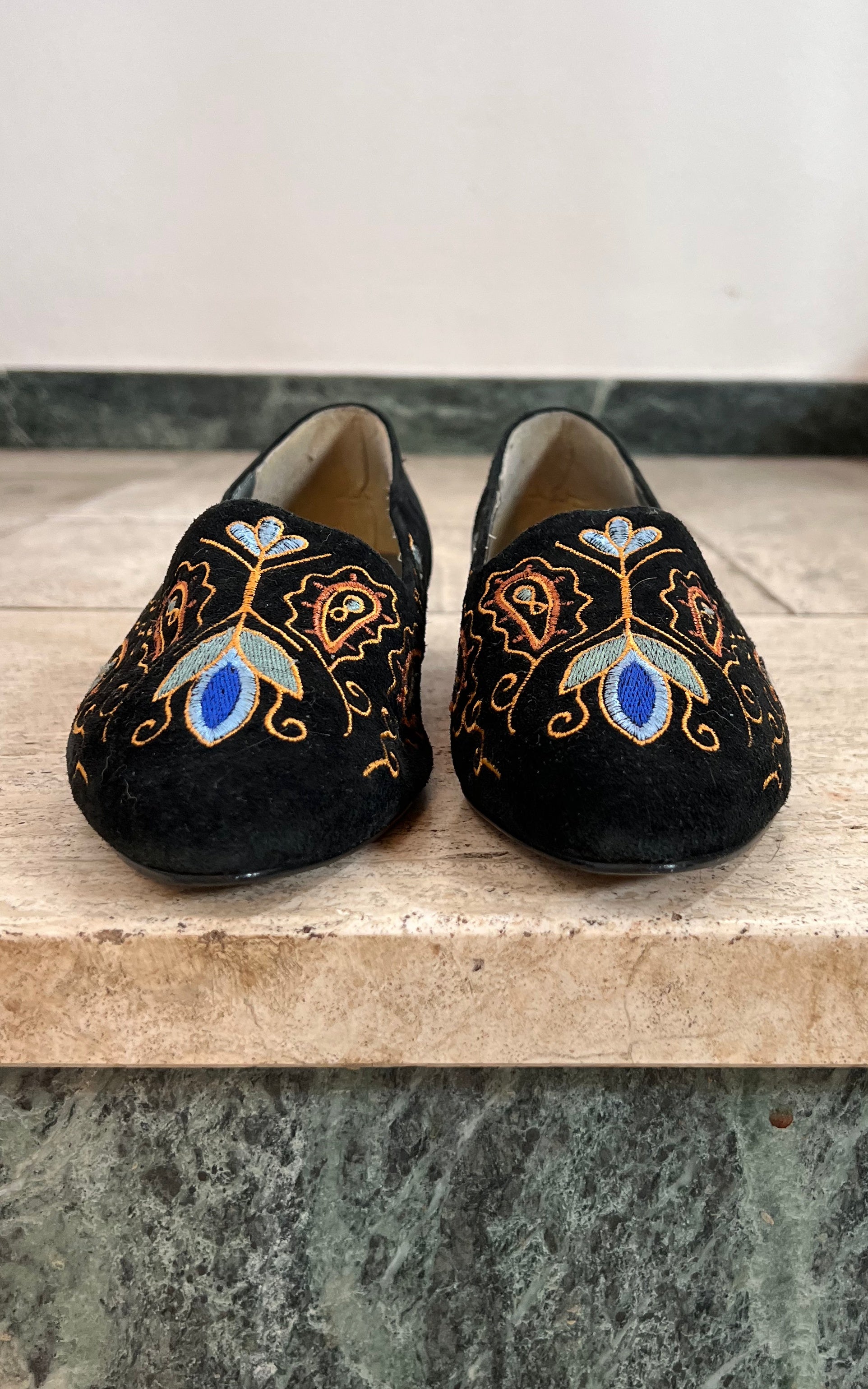 Vintage 90s Oriental Loafers 40
