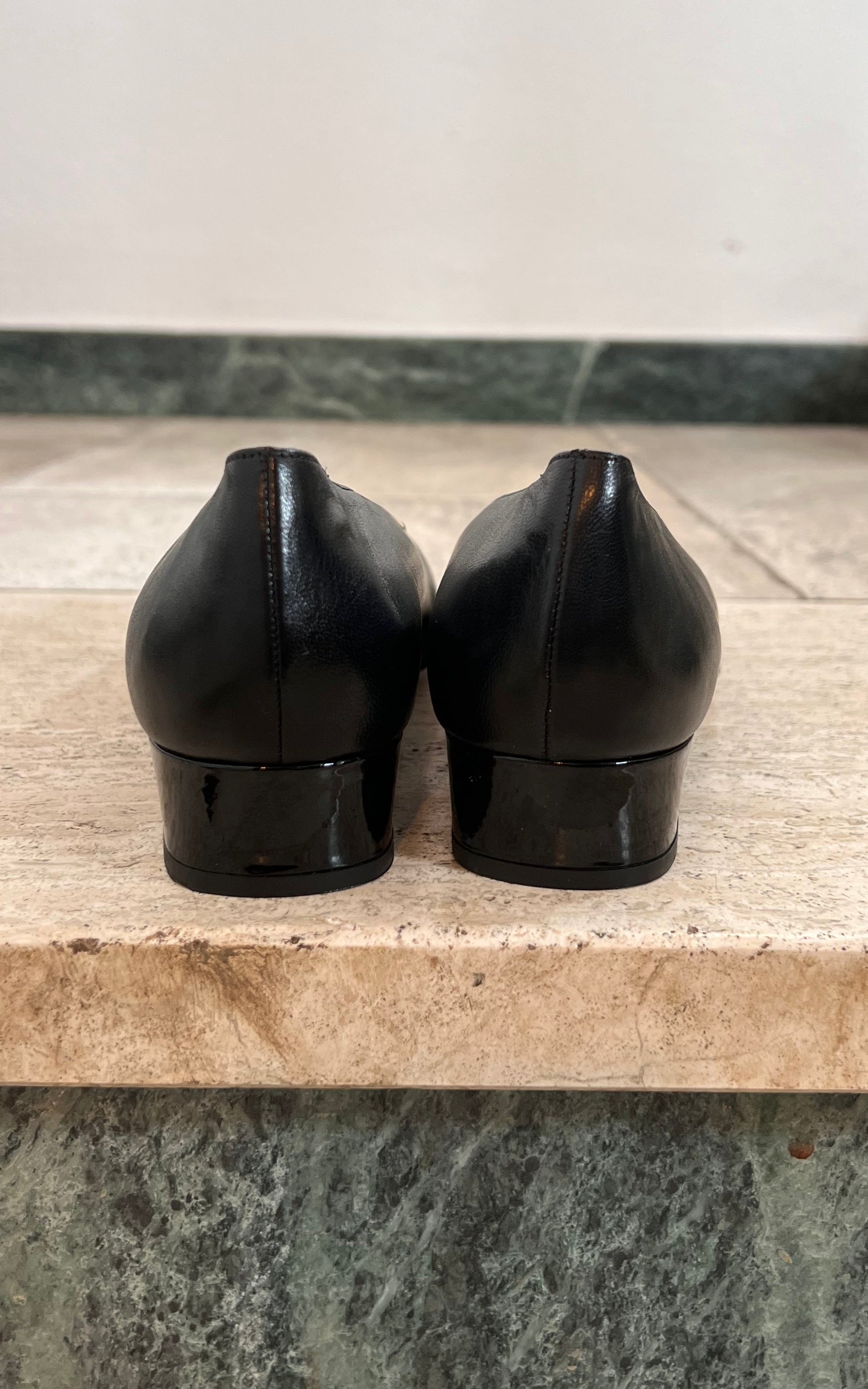 Vintage Bally Ballerinas 41