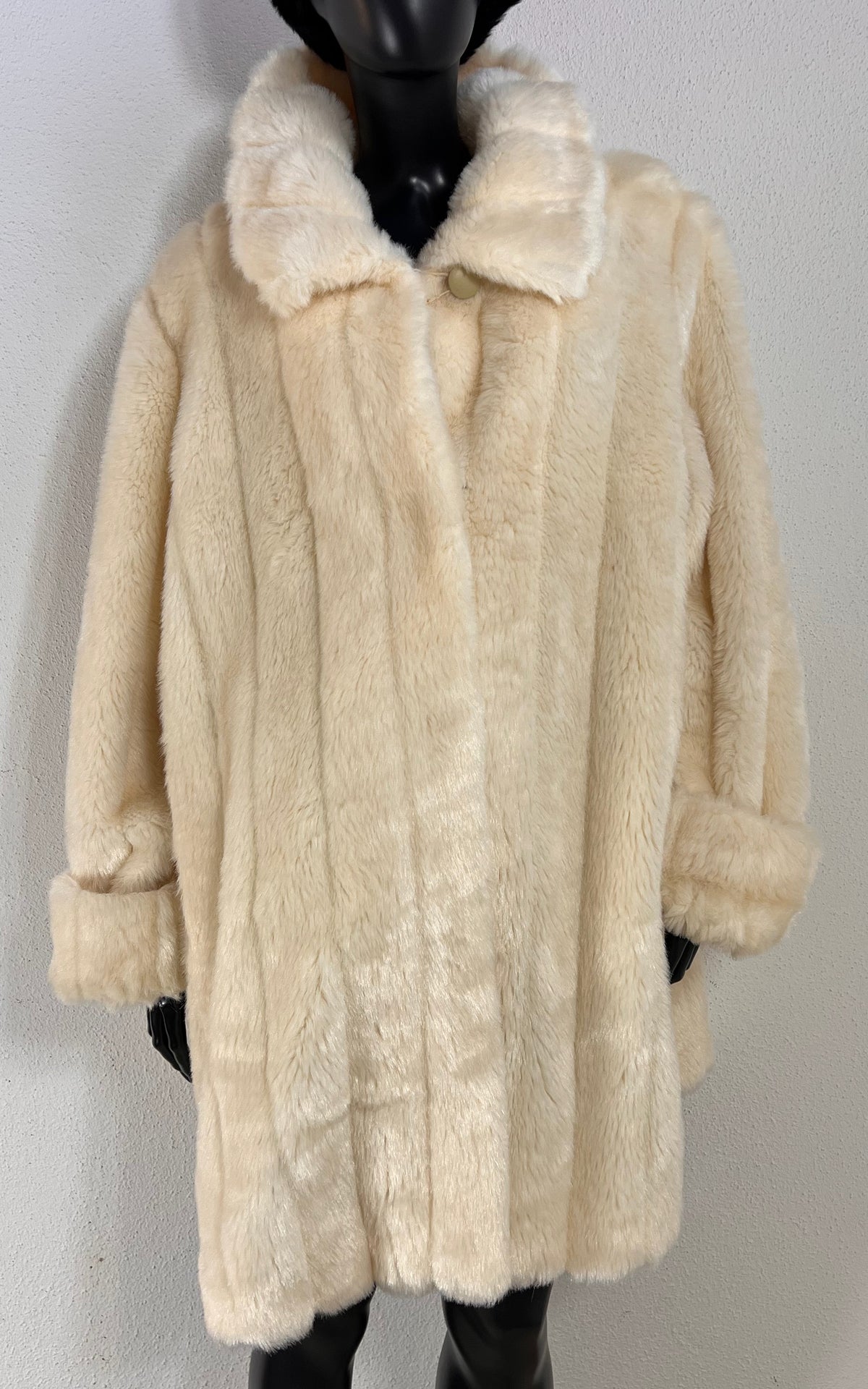 Vintage Ivory Faux Fur Coat with Statement Collar and Turn-Back Cuffs