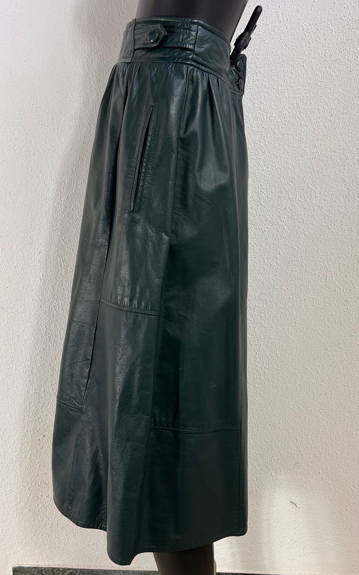 Vintage Yessica Forest Green Leather Midi Skirt