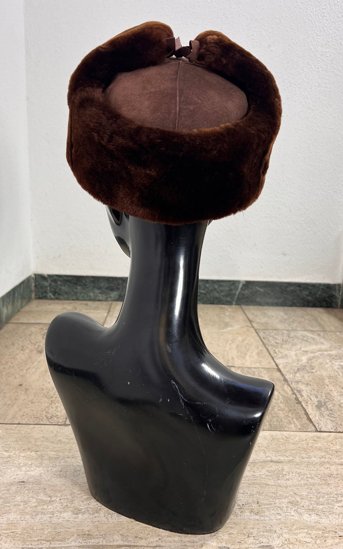 Vintage Brown Shearling Trapper Hat with Suede Crown & Tie-Up Ear Flaps