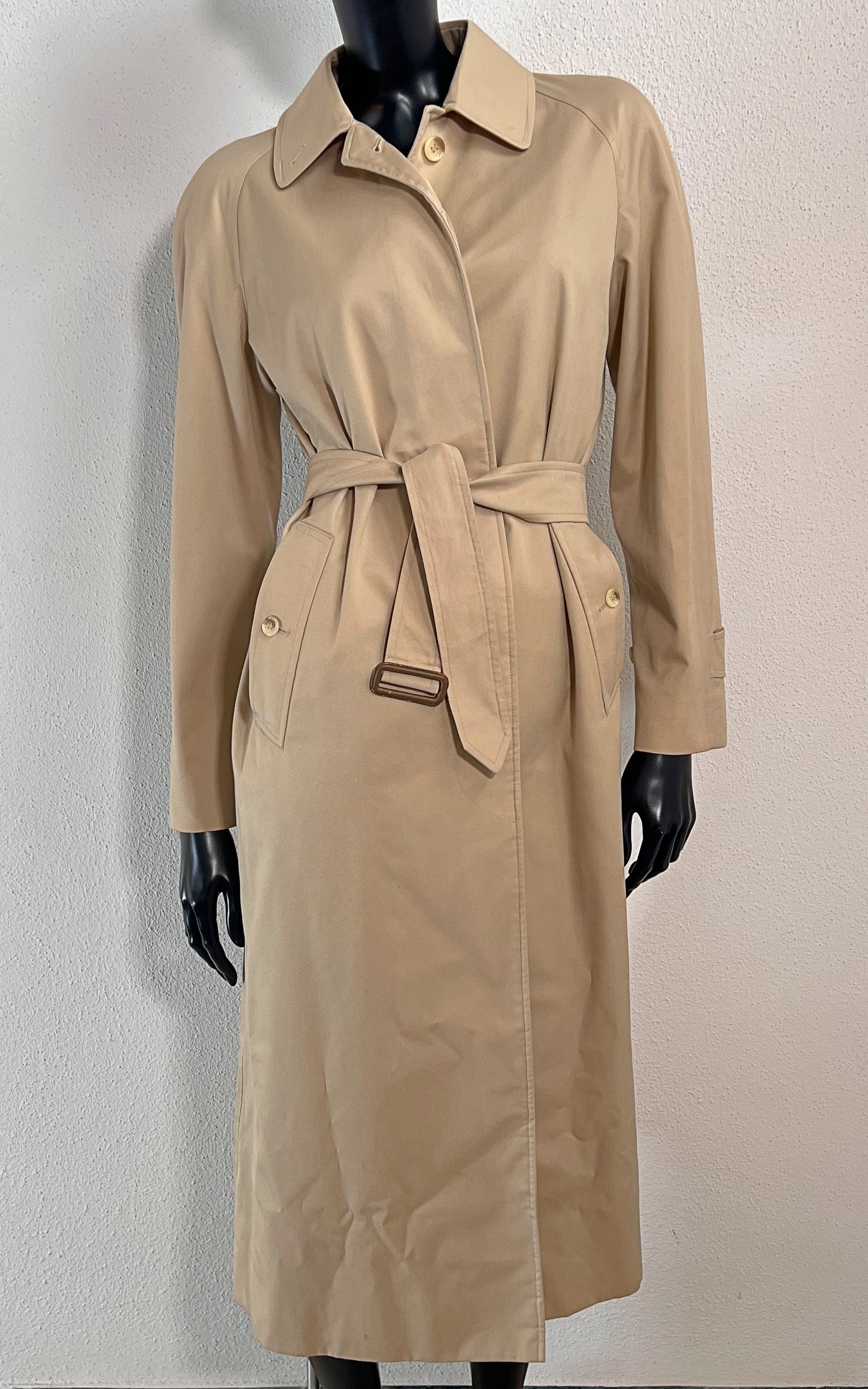 Vintage Burberry Trenchcoat
