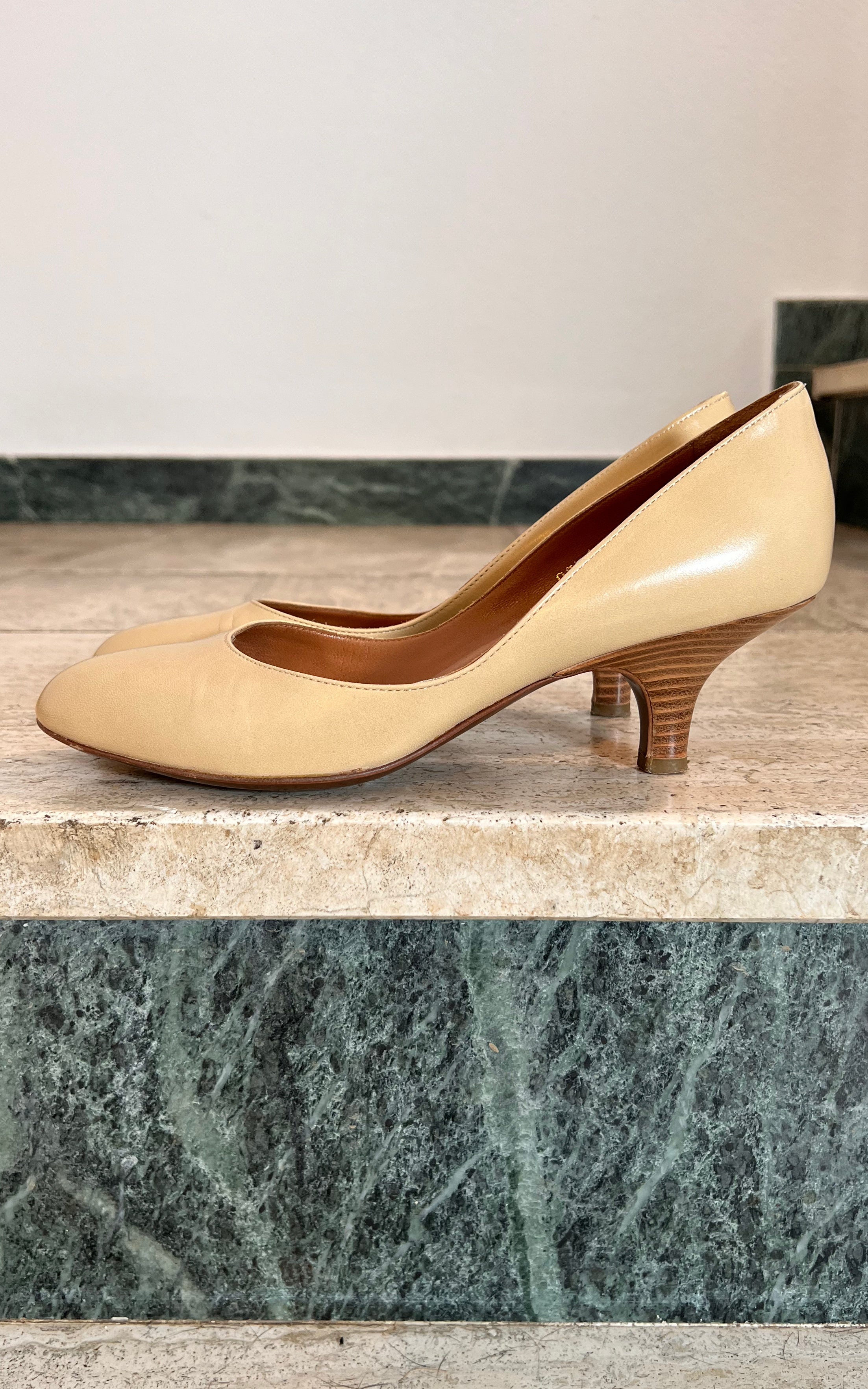 Vintage Y2K Walter Steiger Kittenheels 37