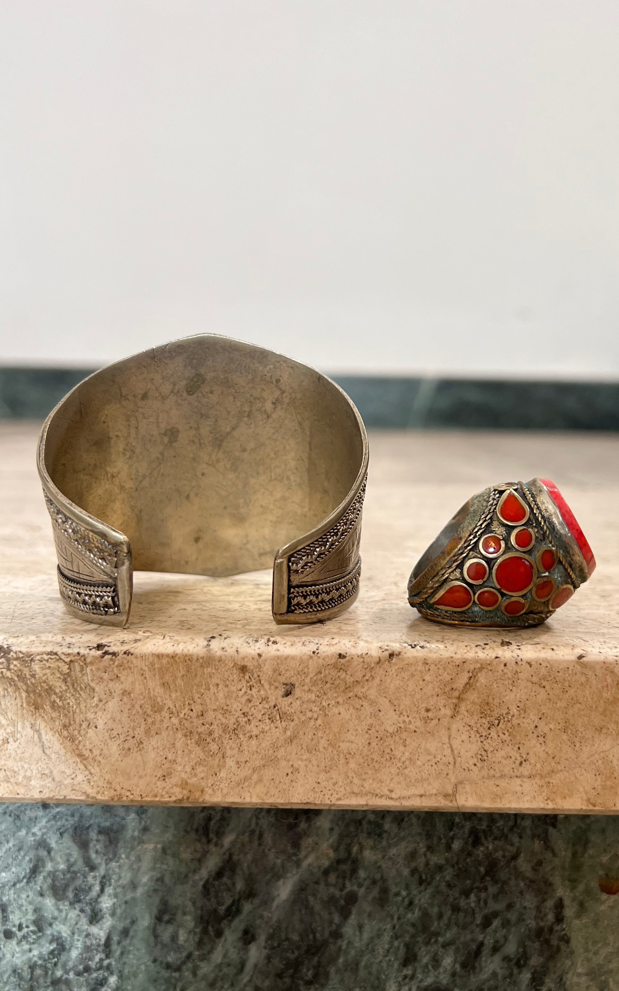 Vintage 70s Indian Armcuff Ring Set