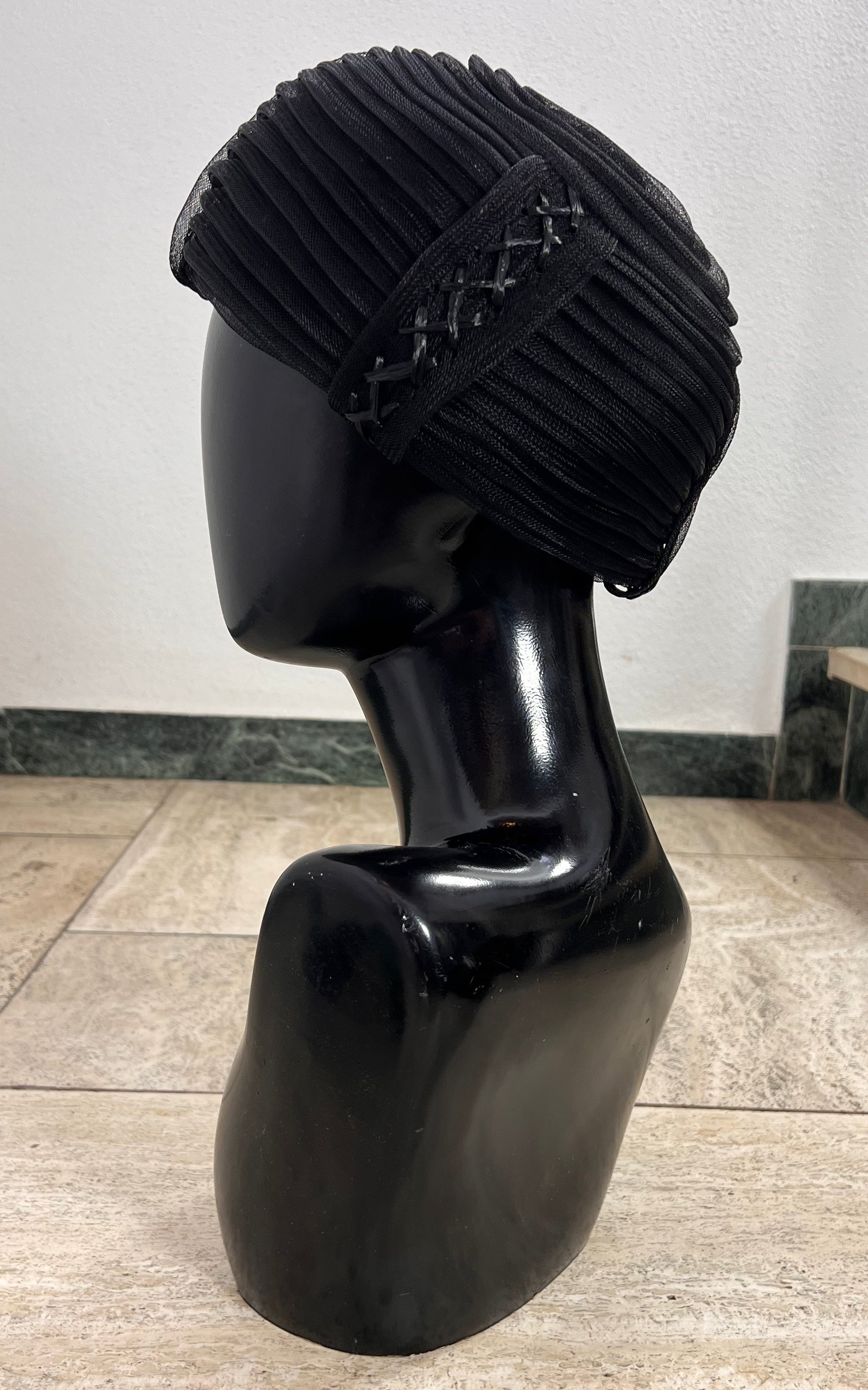 Vintage Black Sculptural Pillbox Hat – Made in Switzerland